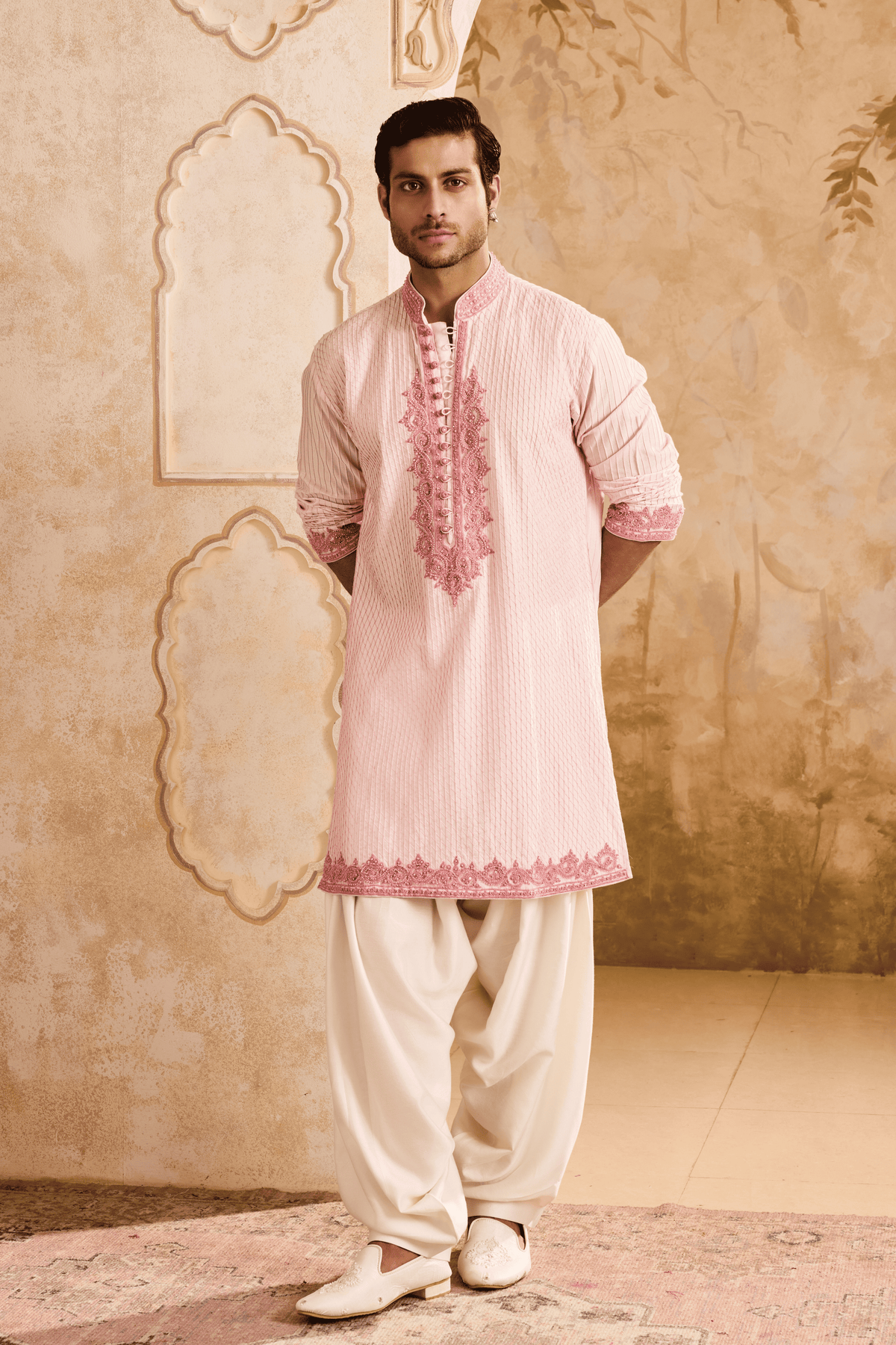 Embroidered Pink Kurta Set