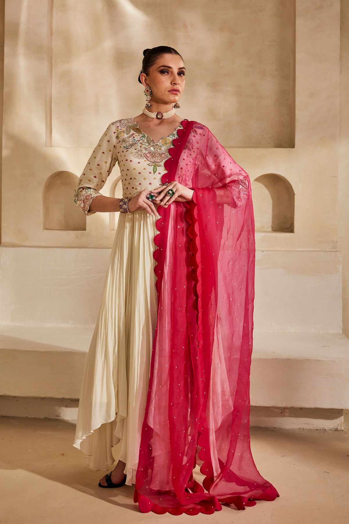 Gulabi Anarkali Set