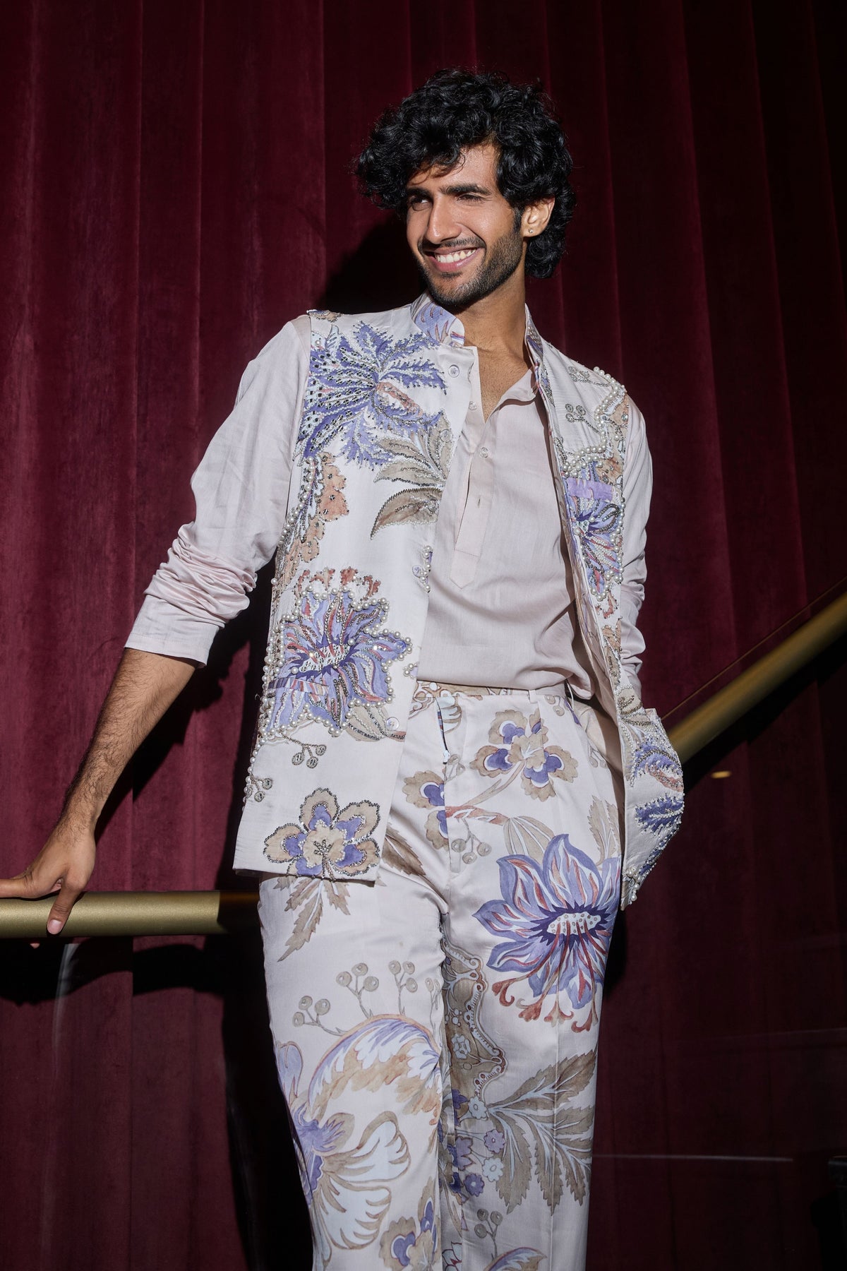 Nabeel Embroidered Bandi