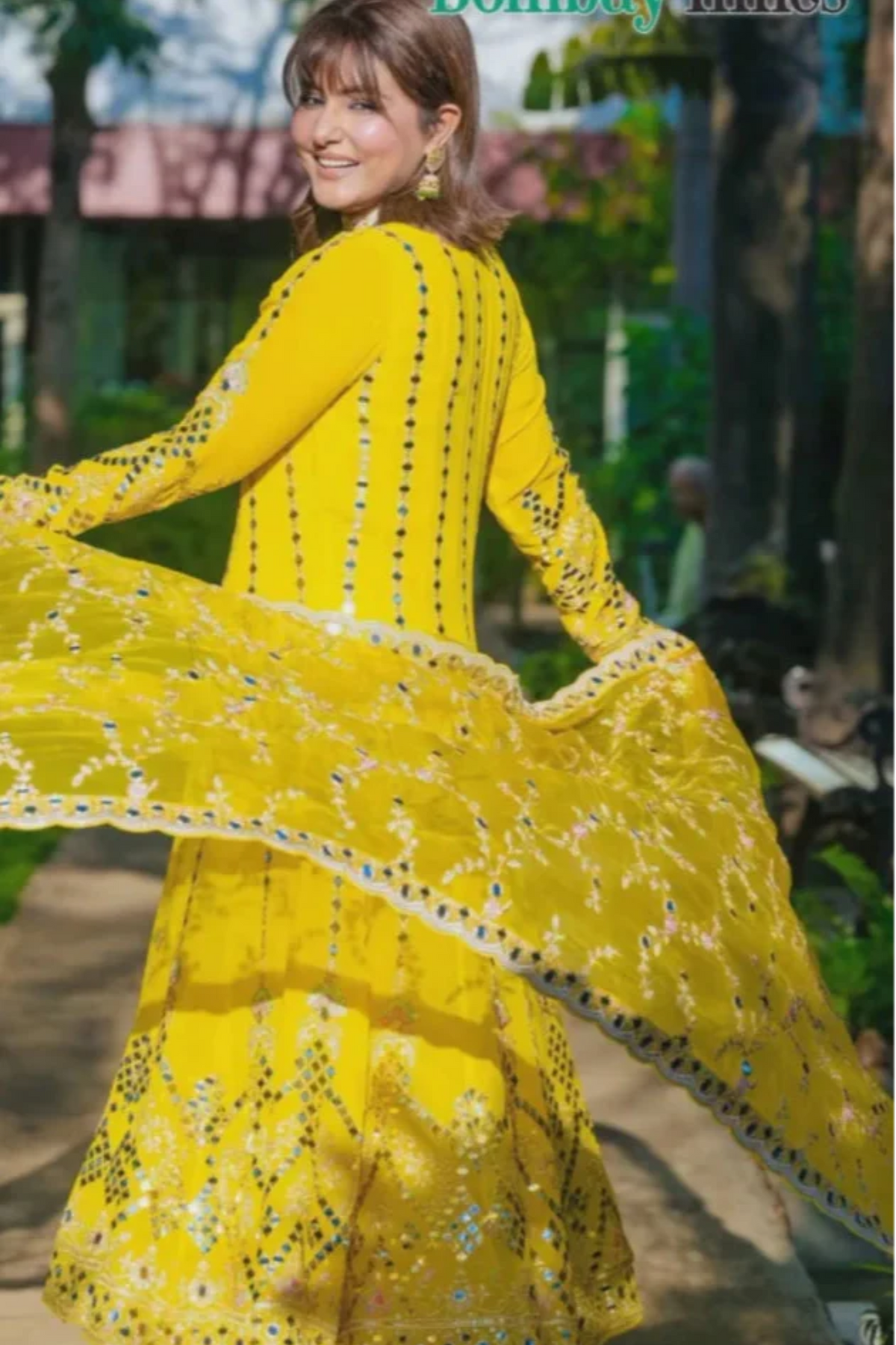 Hina Khan in Cheshtha Anarkali Set