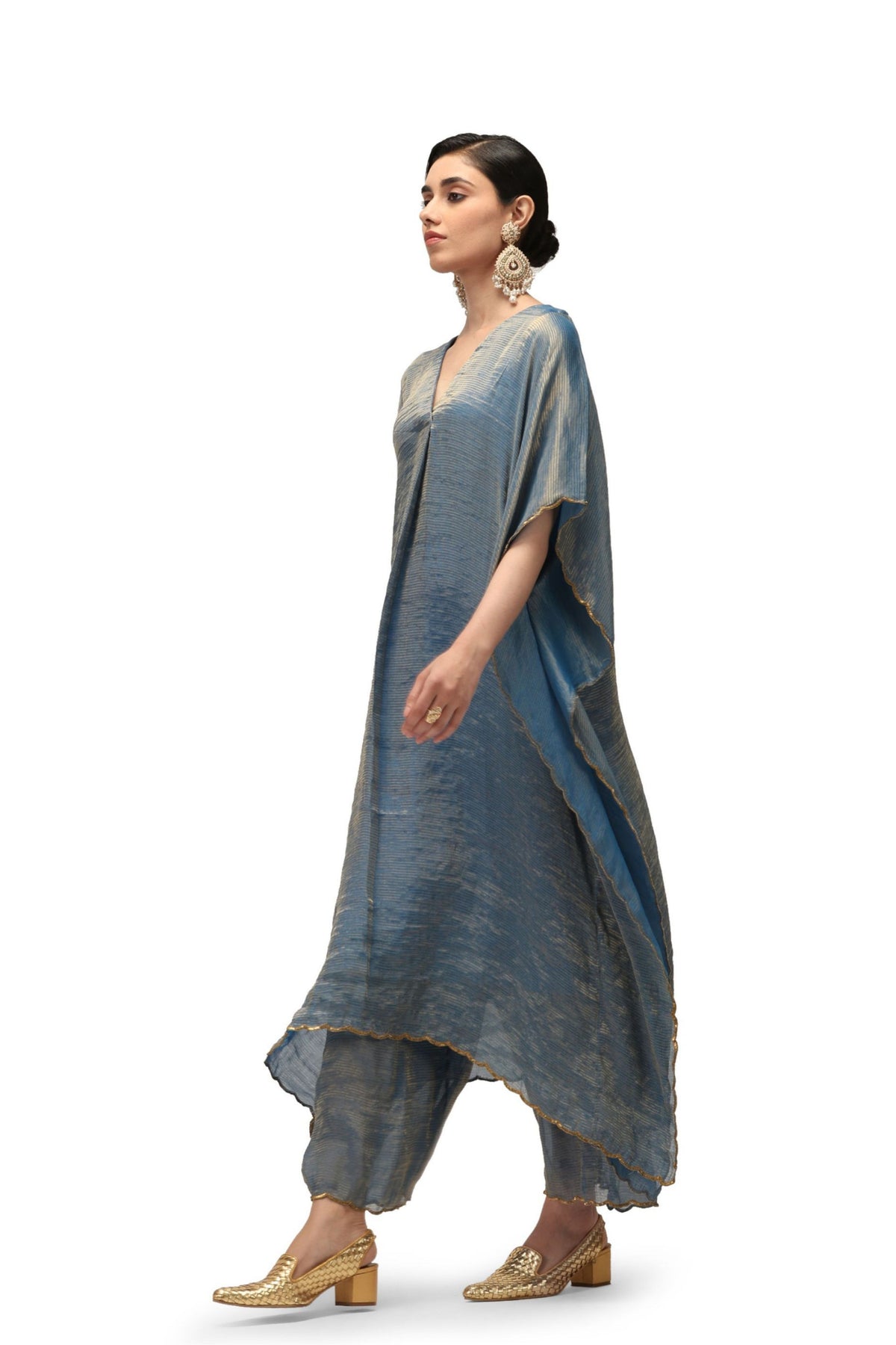Adhira Kaftan