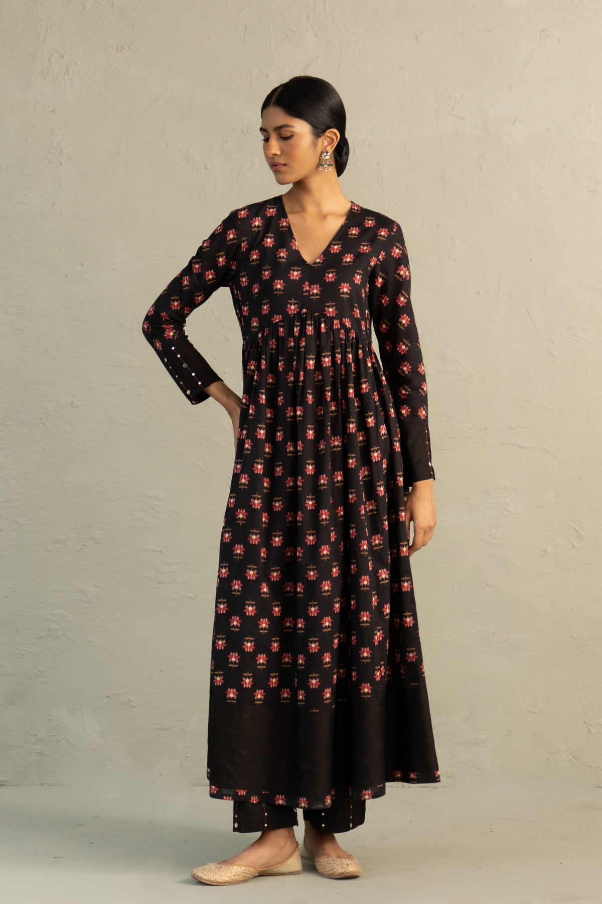 Black Anarkali Set
