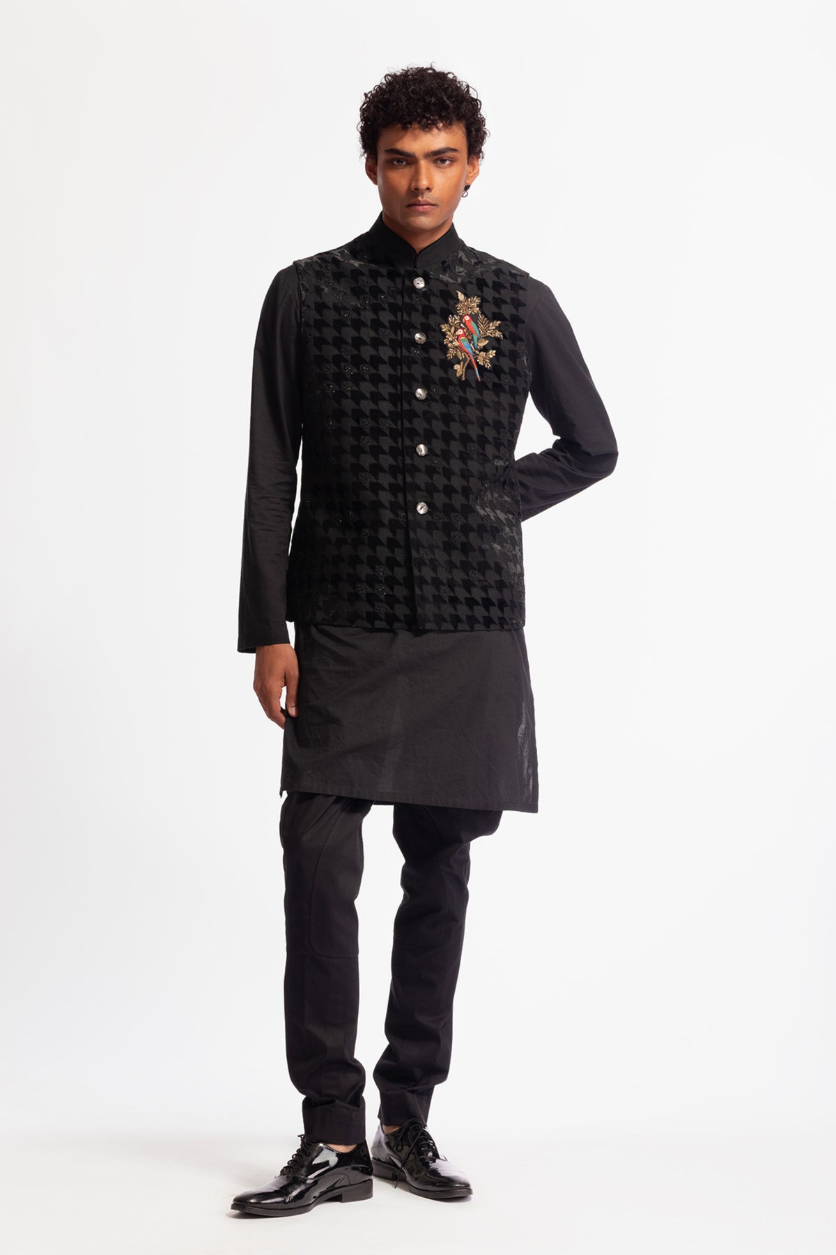 Velvet Applique Bundi