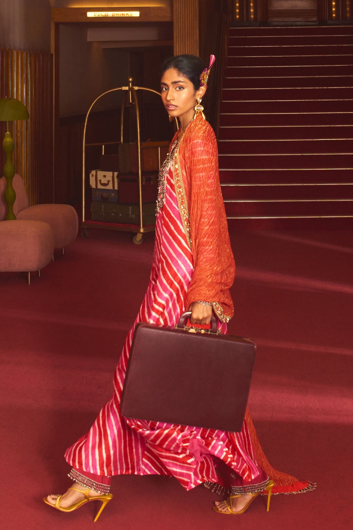 Gulaabi Aankhein Red Pink Anarkali Set