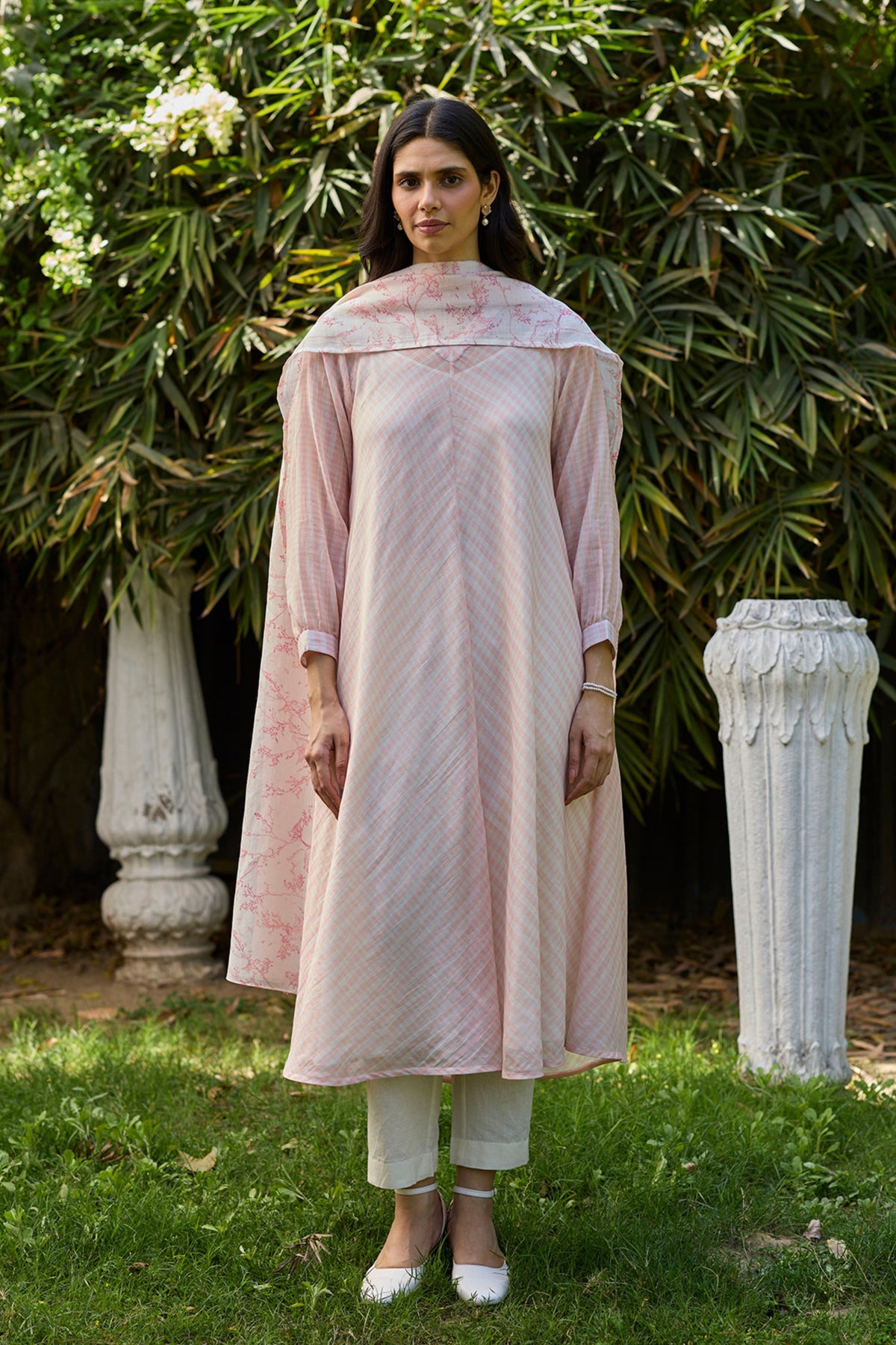 Once-upon-a-garden Pink Dupatta