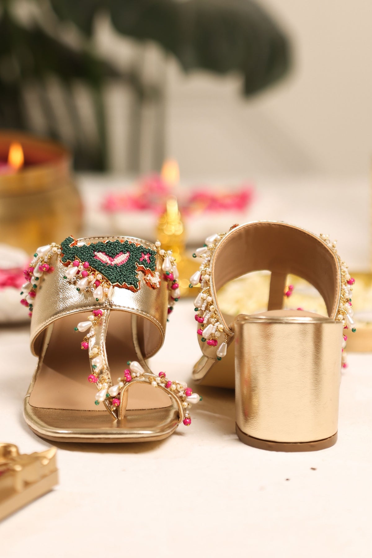 Pankhuri Heel