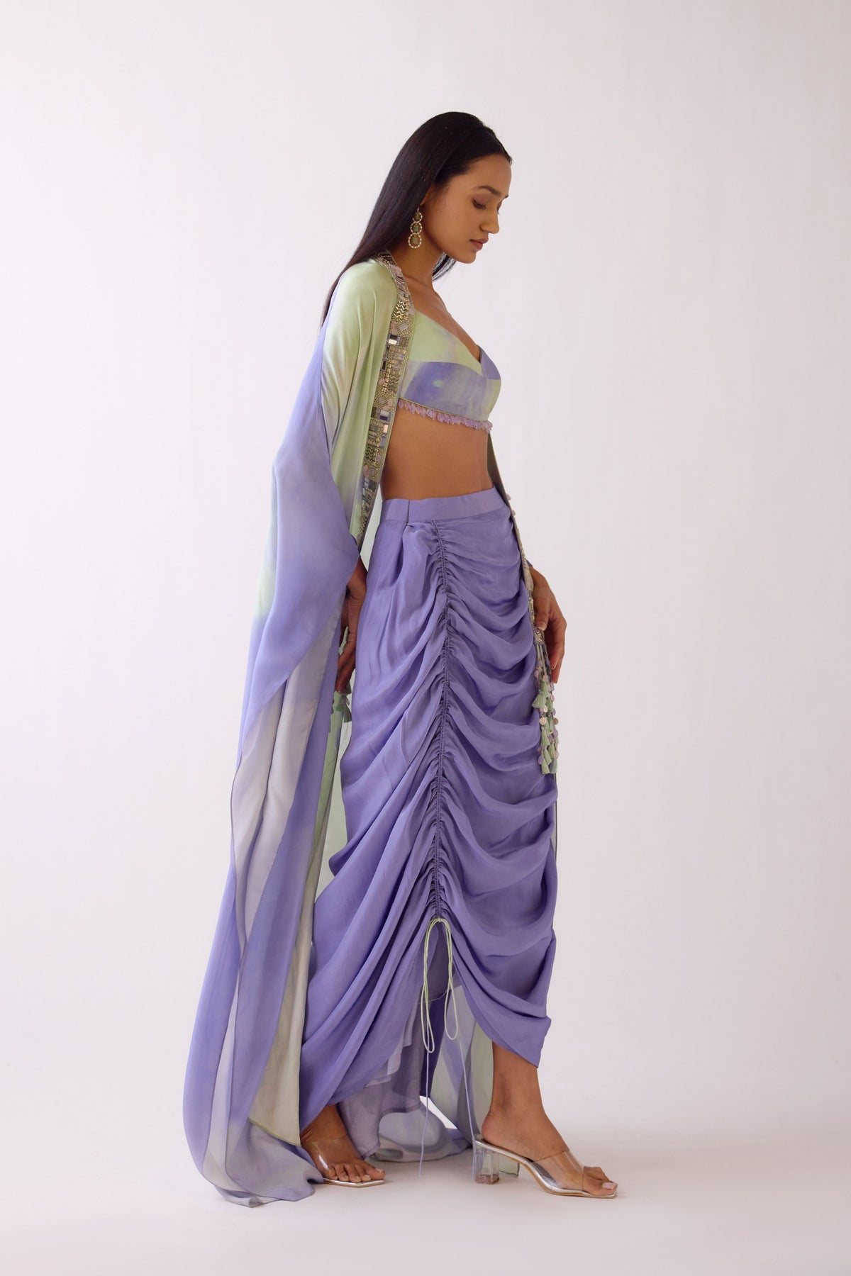 The Lilac Horizon Cape Set