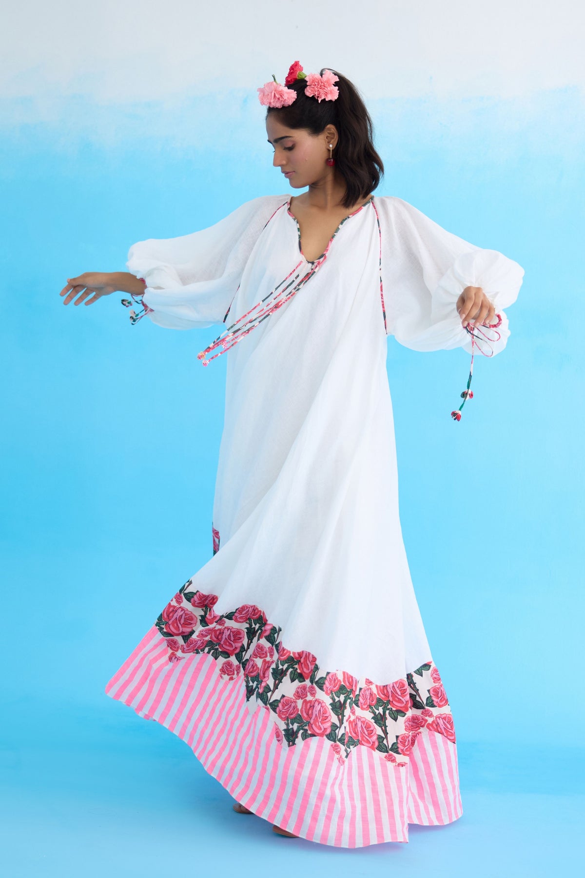 Whitebubble Sleeves Maxi Dress