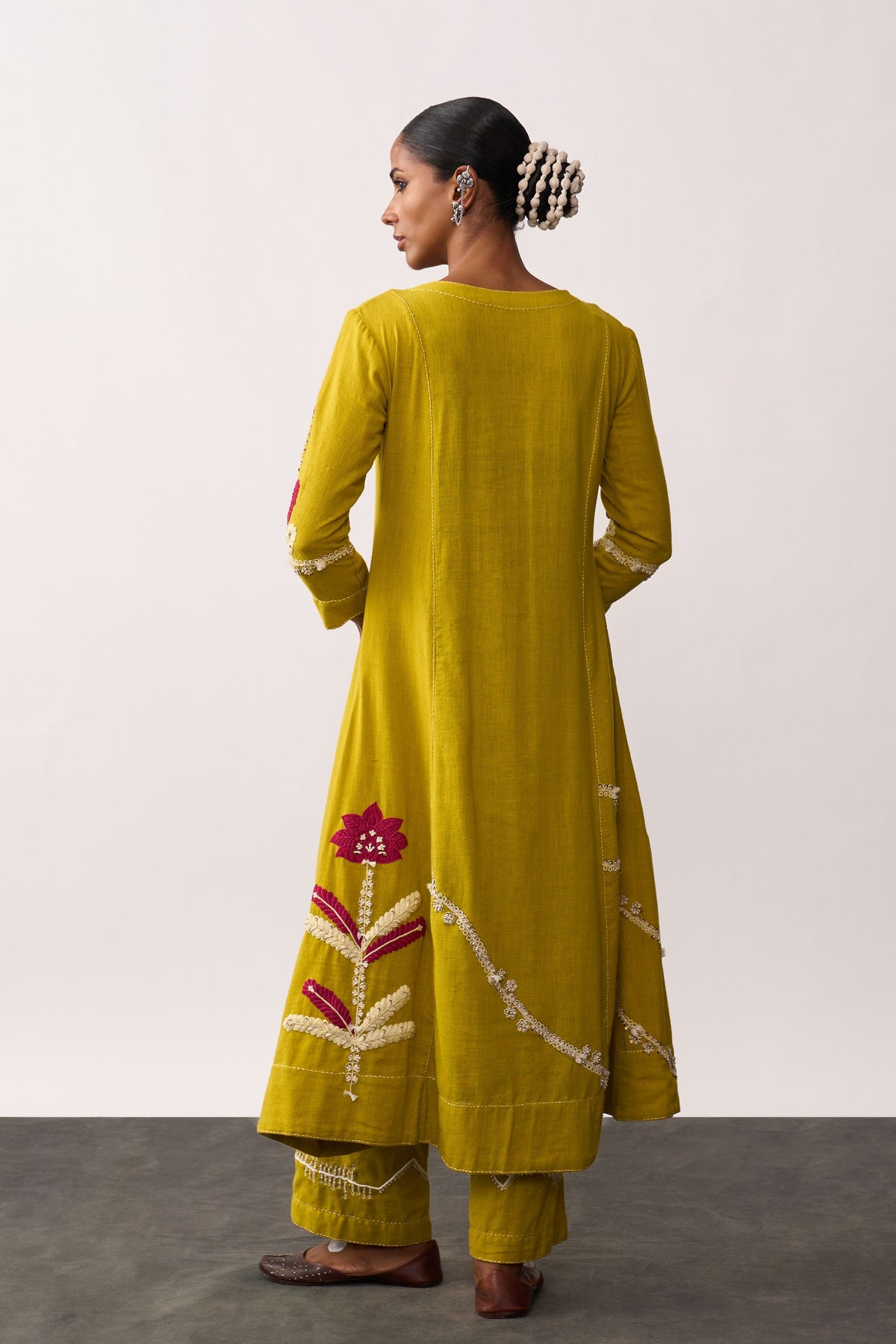 Sucheta Yellow Kurta Set