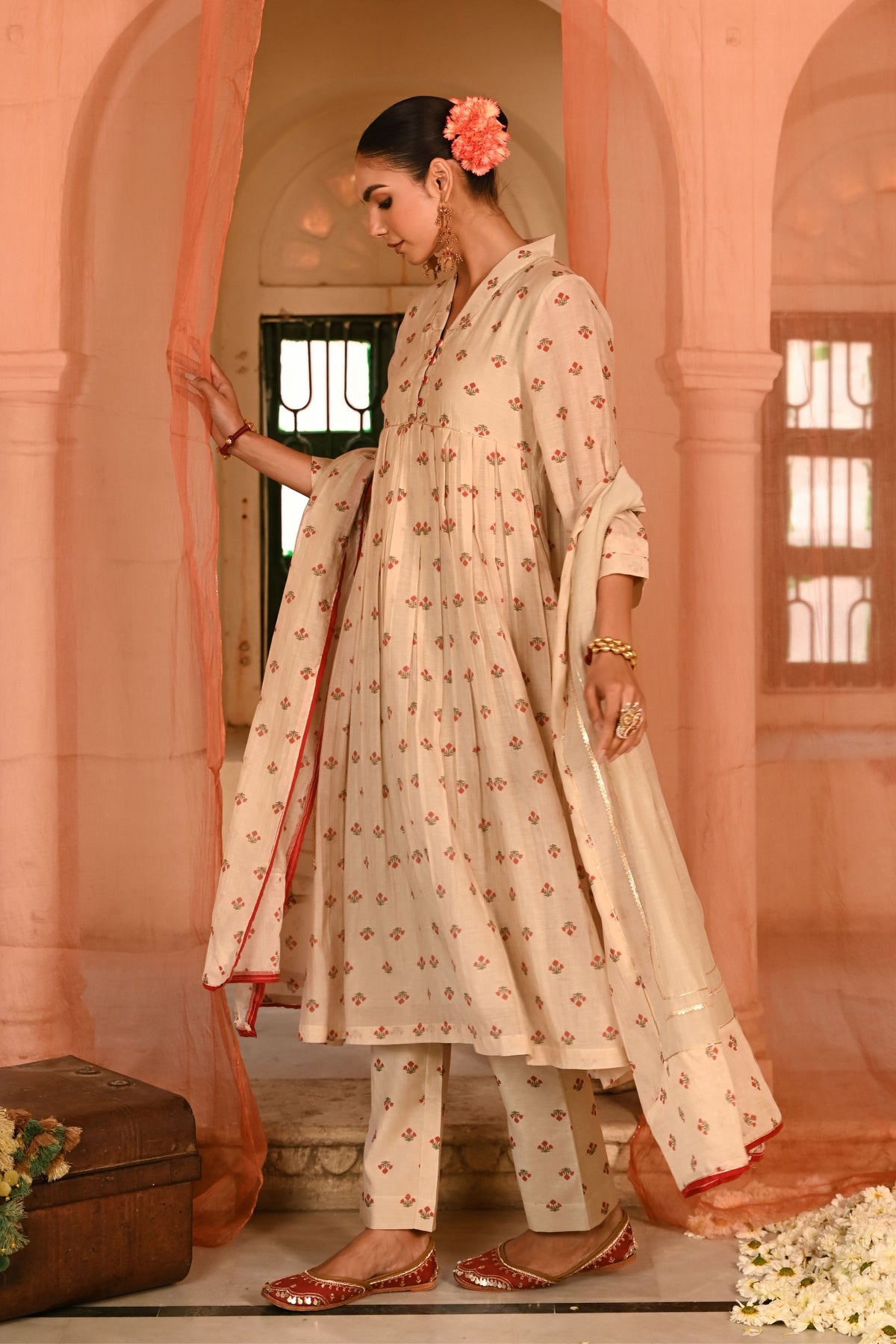 Jalmahal Kurta Set