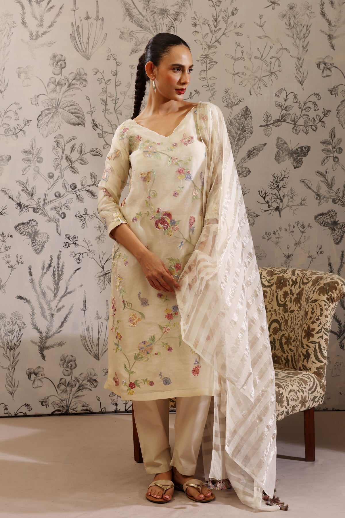 Mahohara Kurta Set
