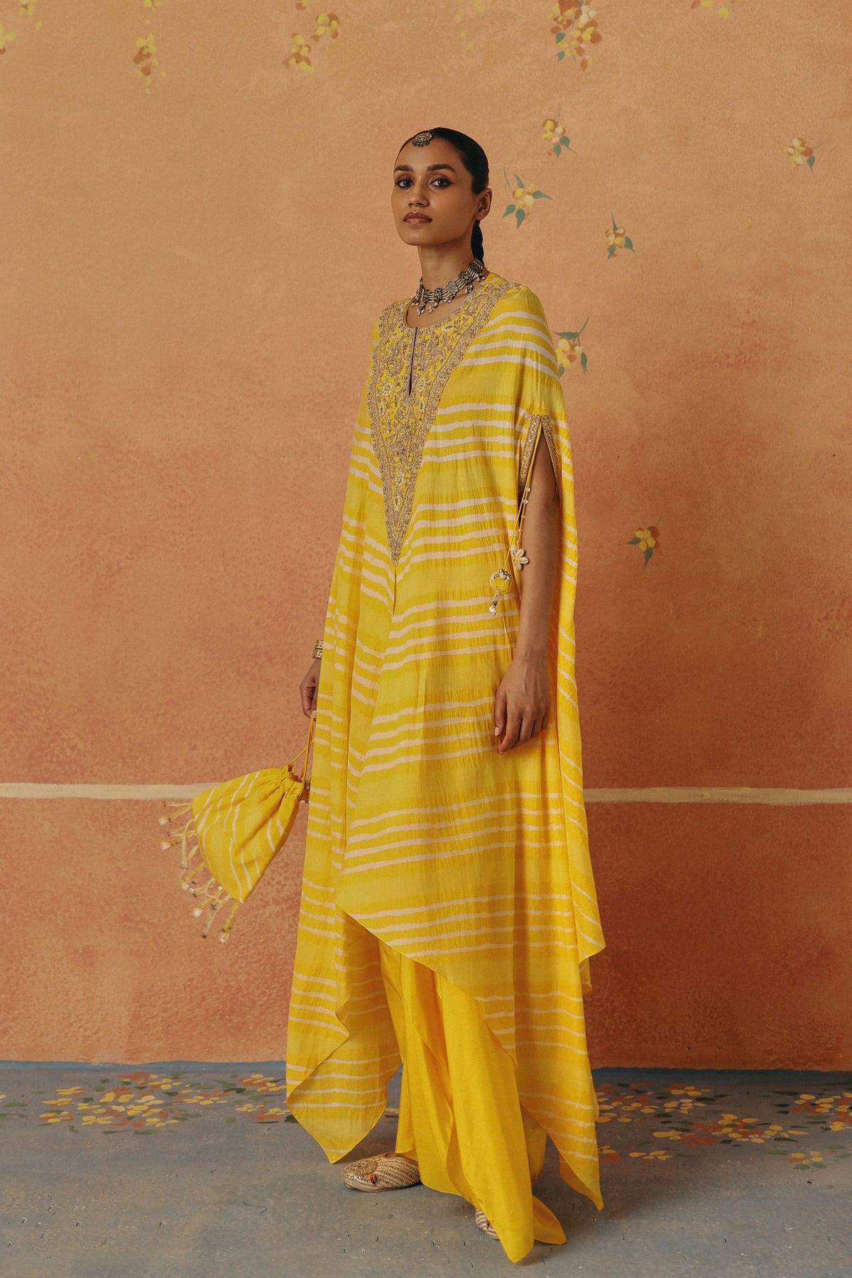 Peela Leheriya Kaftan Set