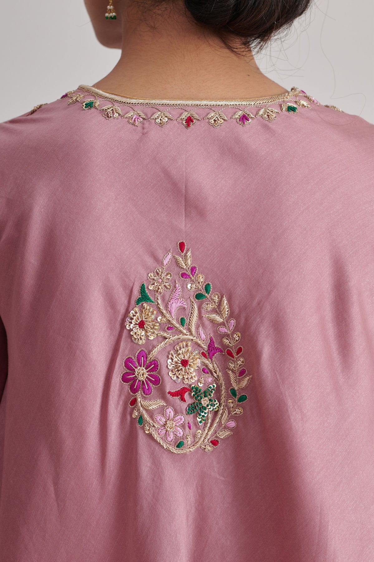 Naveli Kurta Set