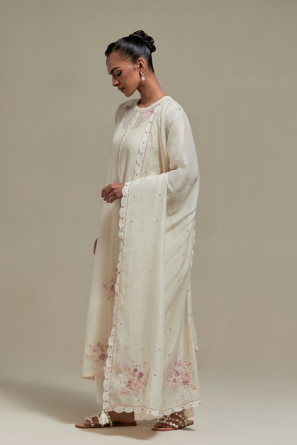 Pink Round Neck Kurta Set