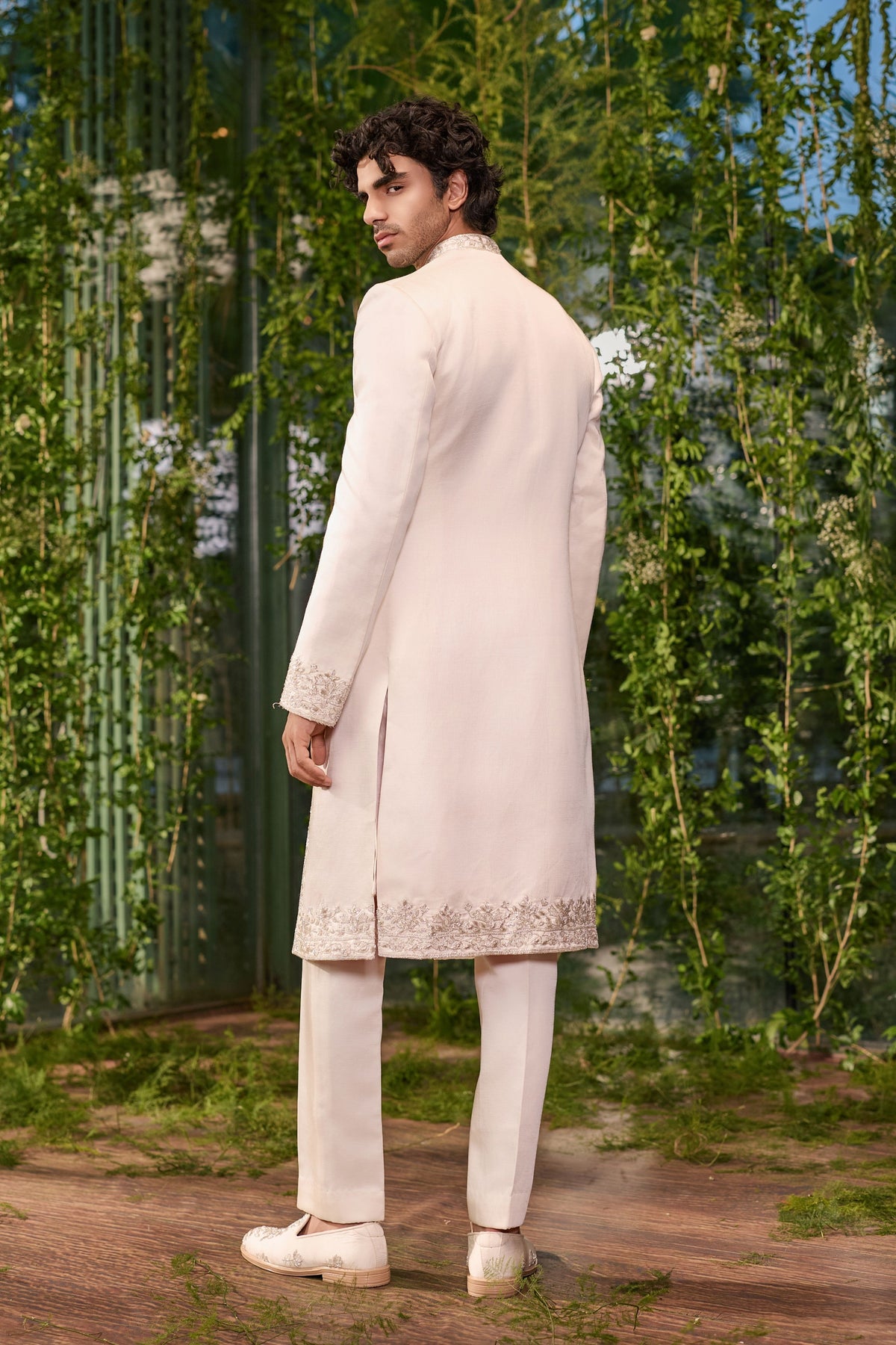 Shvet Agni Sherwani Set