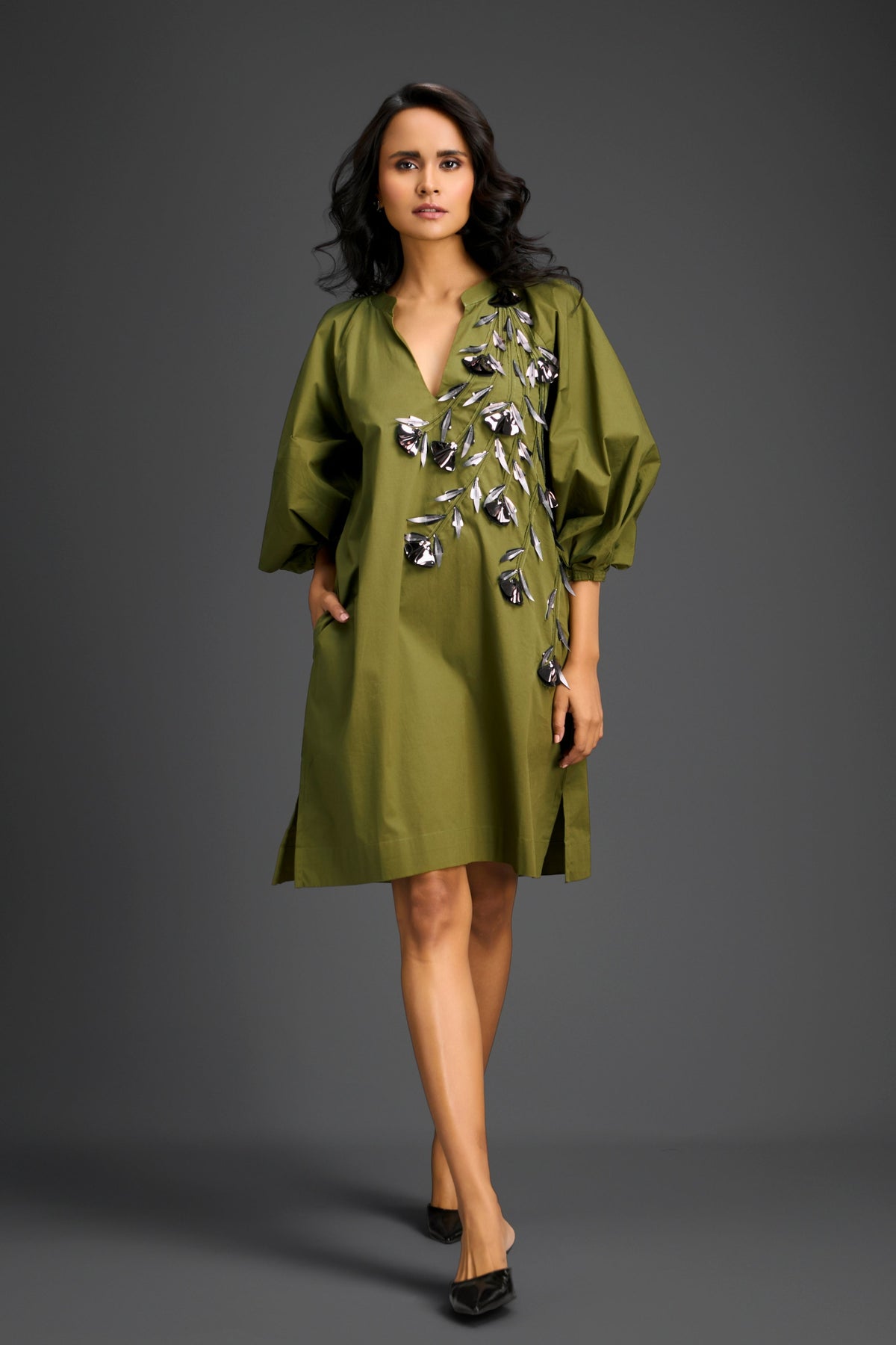 Embroidery Green V-neck Dress