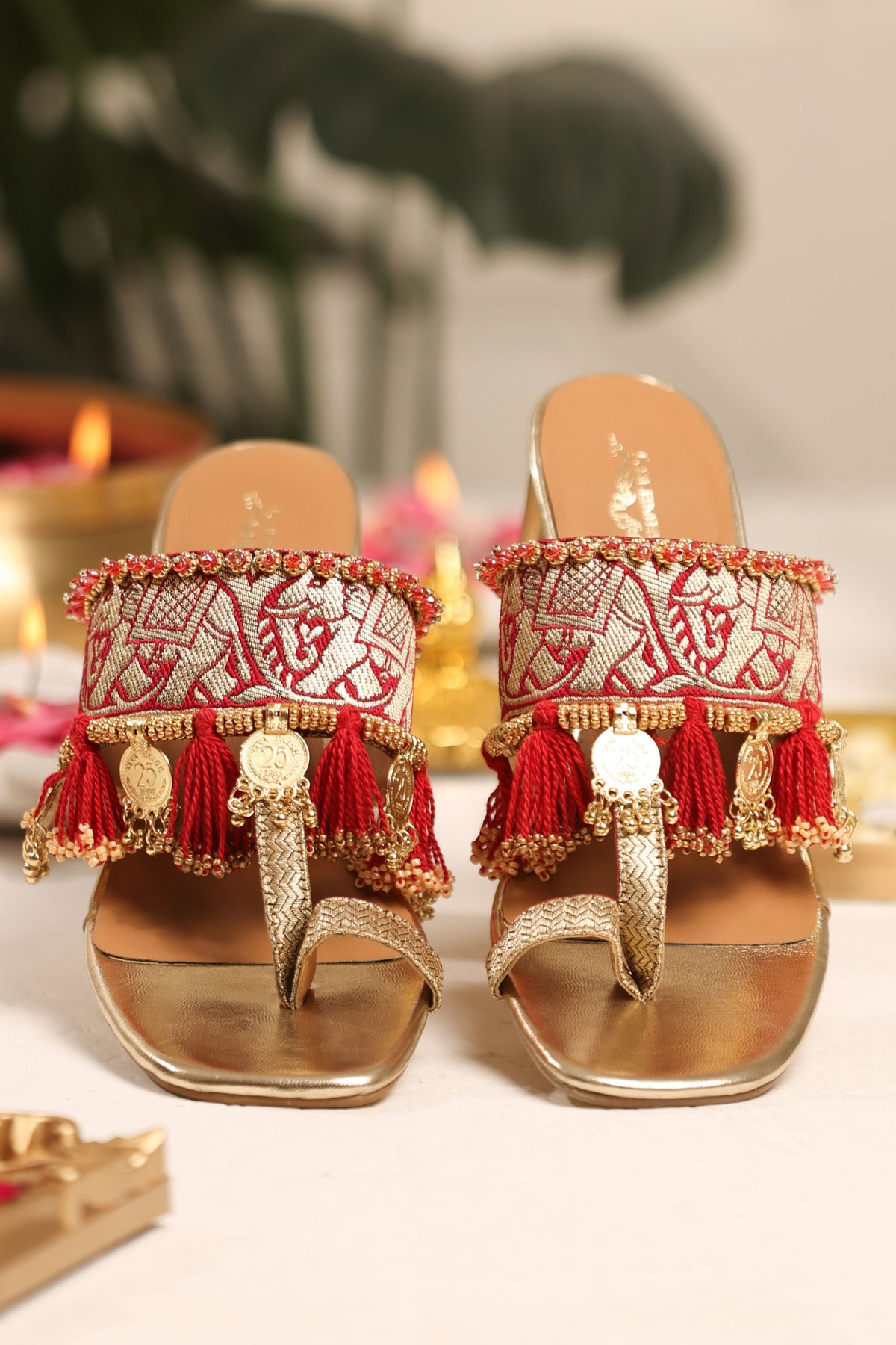Zarina Kholapuri Heel