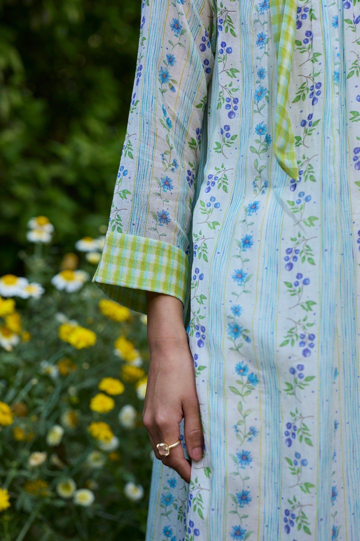 Hidden Orchard Ivory Kurta Set