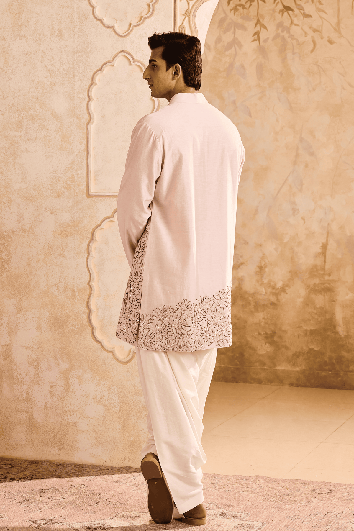 Embroidered Pink Applique Kurta Set