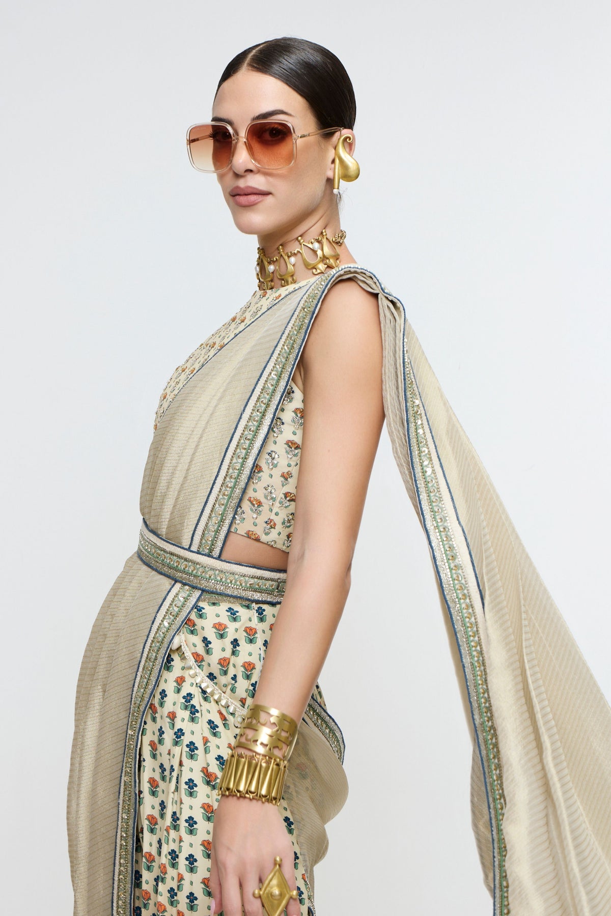 Aarohi Pant Saree Set