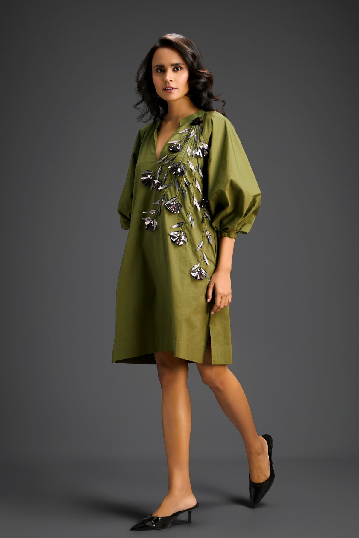 Embroidery Green V-neck Dress