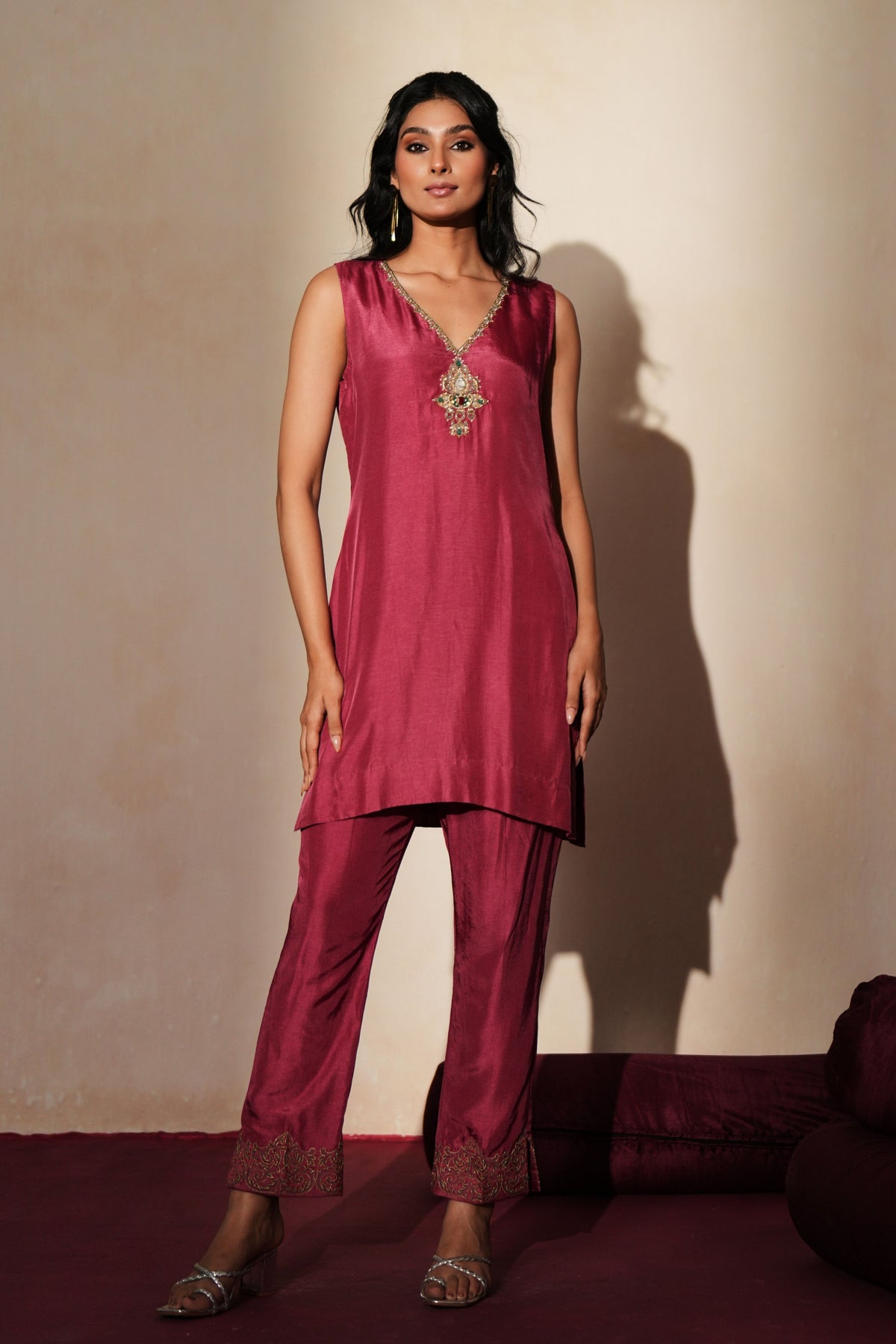 Ratnika Cape Kurta Set