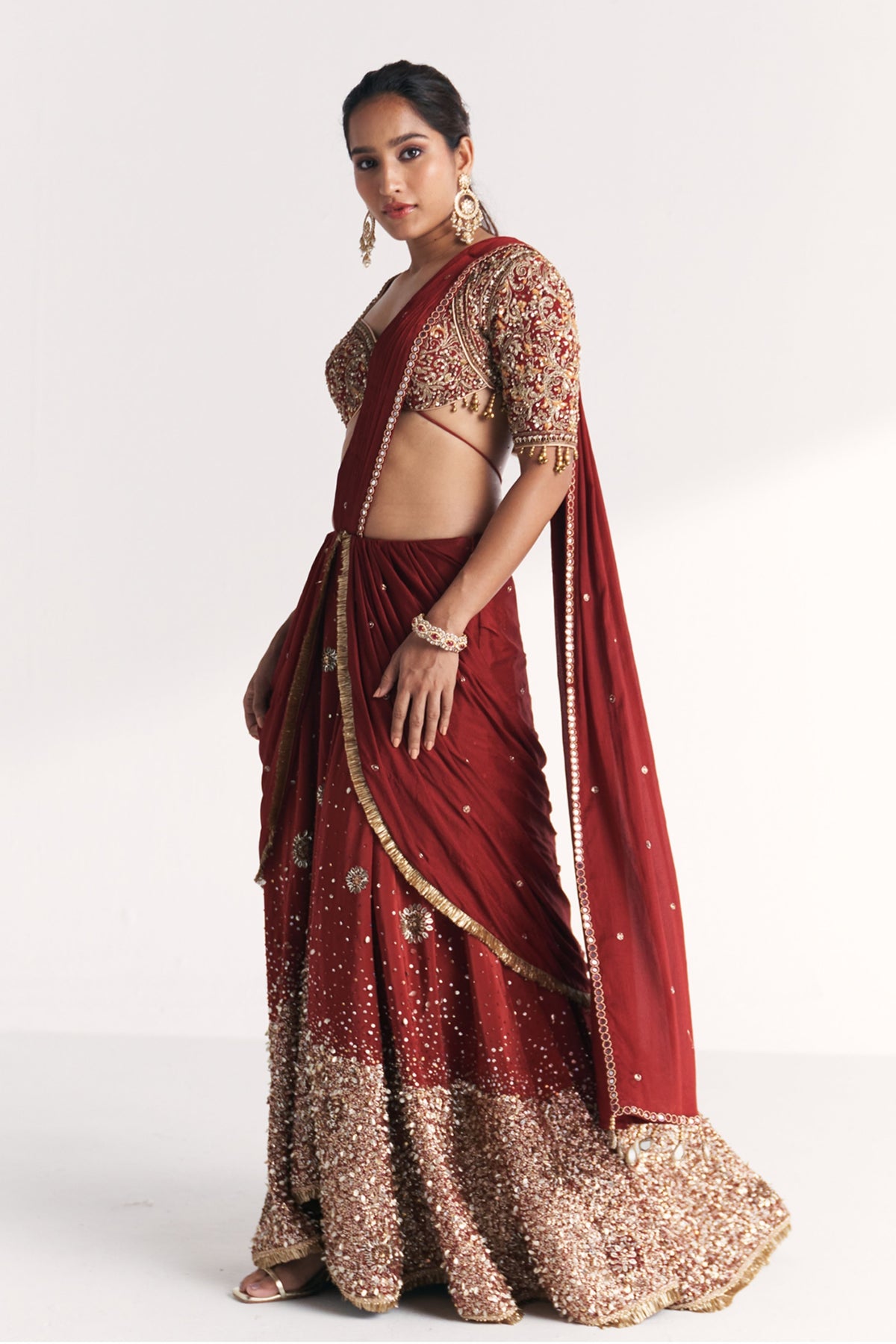 Naveli Maroon Pre-stitched Saree