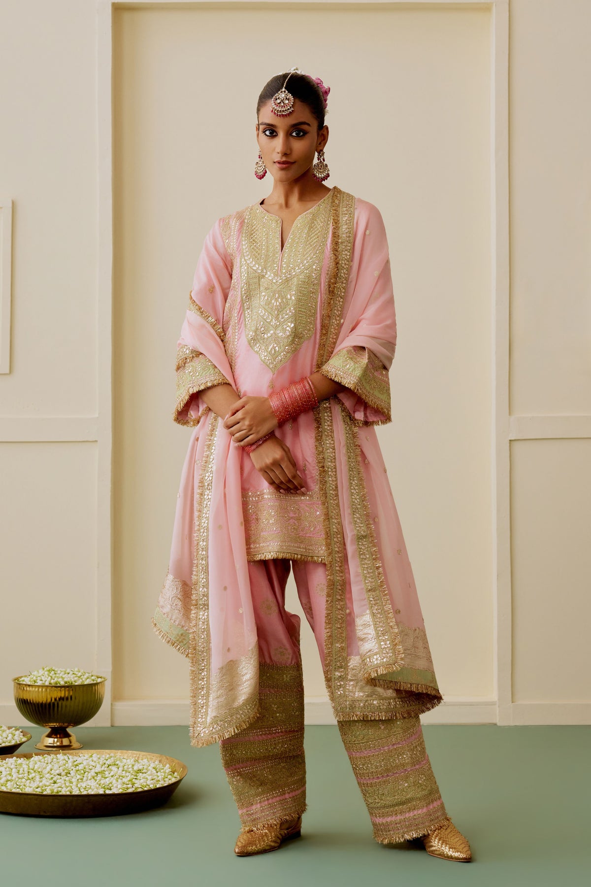 Evaara Kurta Set