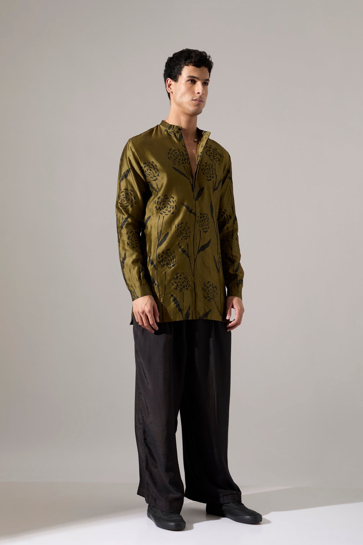 James Estate Kurta Set