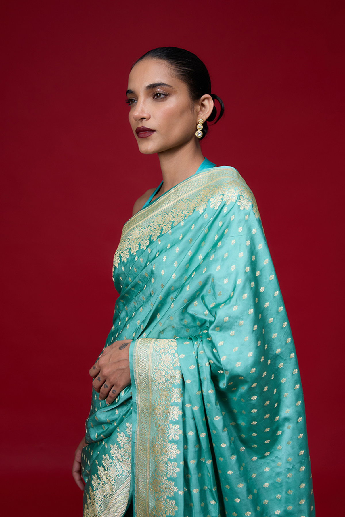 The Electric Breeze Saree