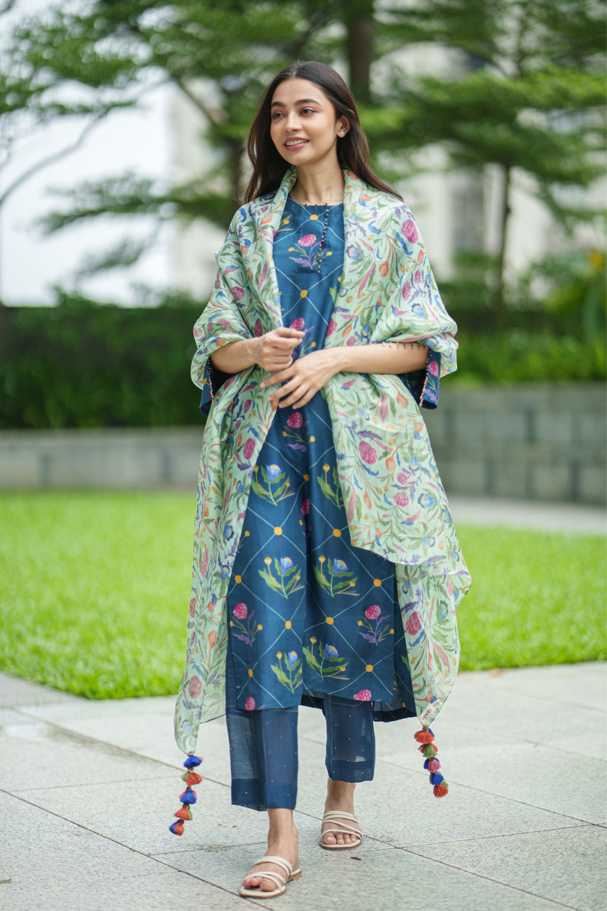 Jaal Mint Dupatta