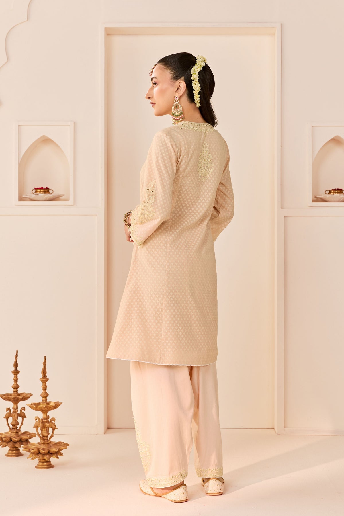 Reem Carnation Pink Short Choga Set