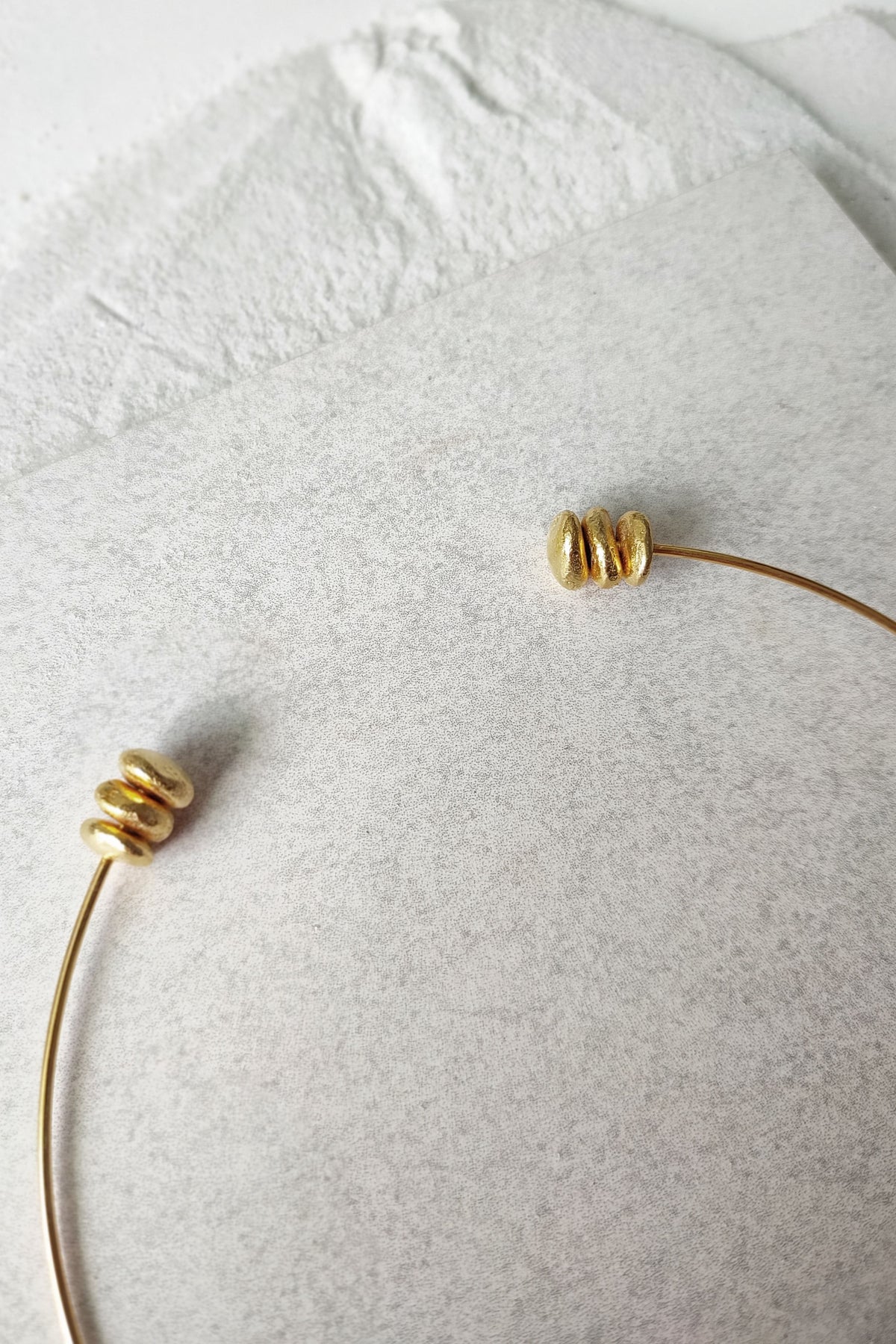 Luna Golden Choker
