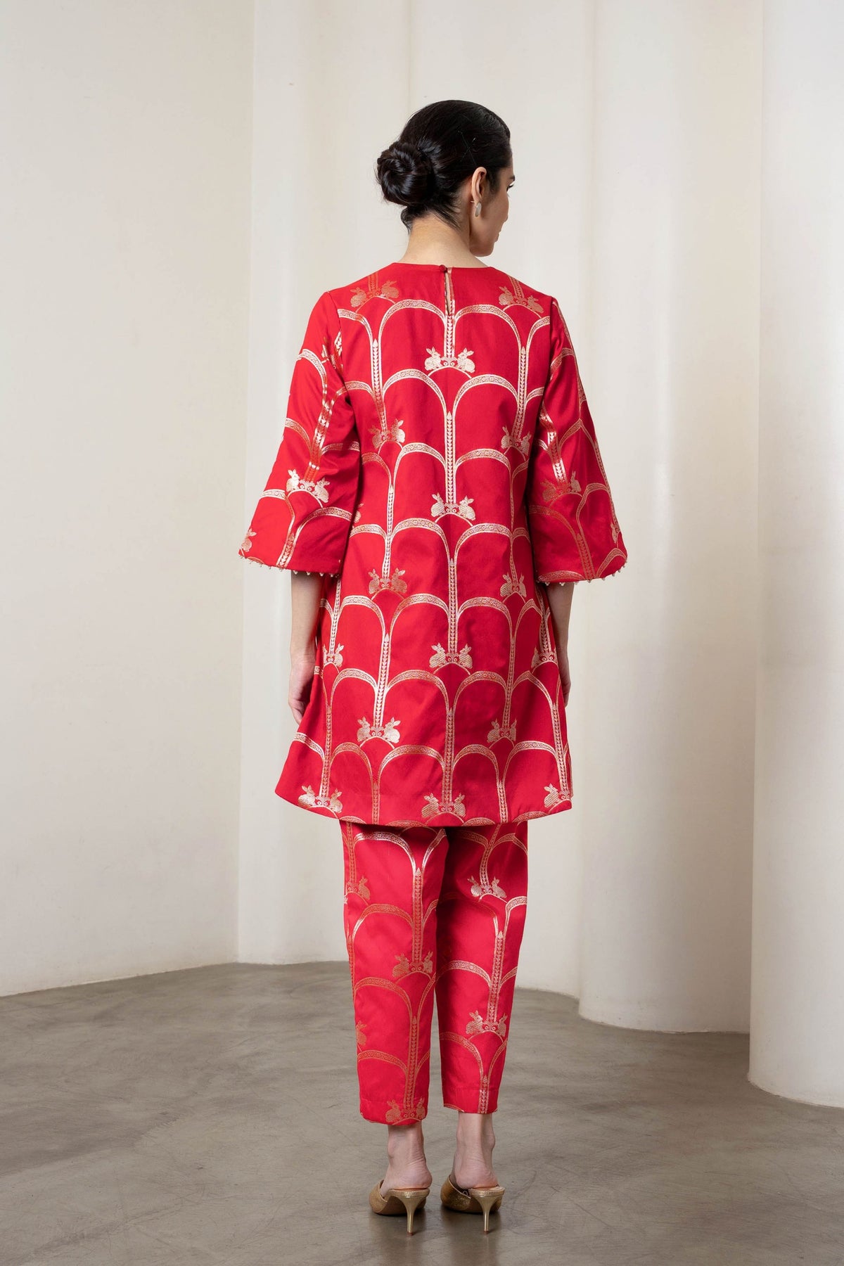 Aanika Kurta Set