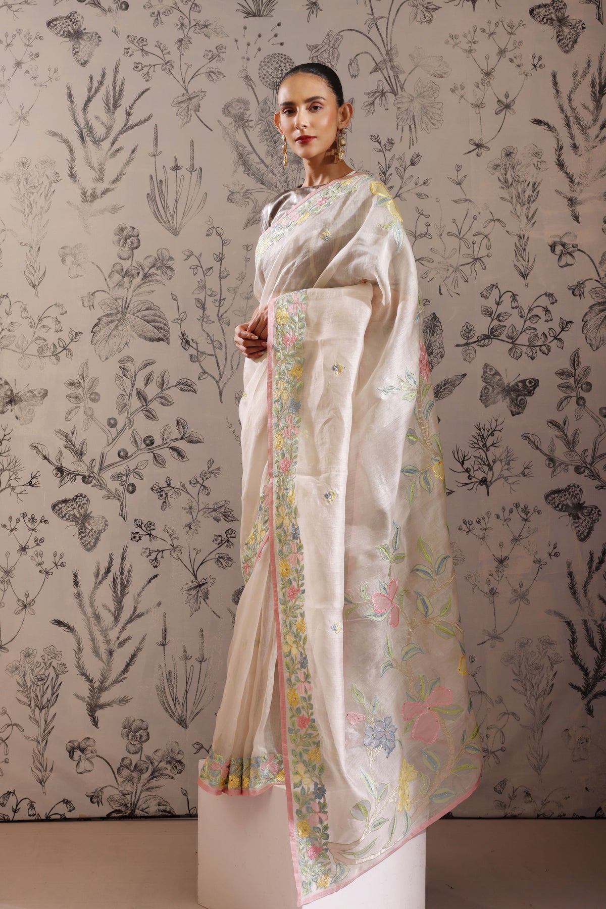Latika Saree Set