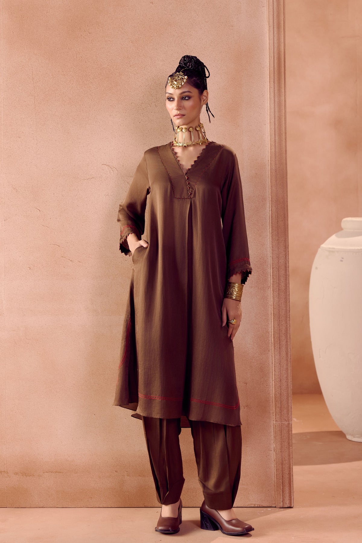 Brown Box Pleated Pants Kurta Set