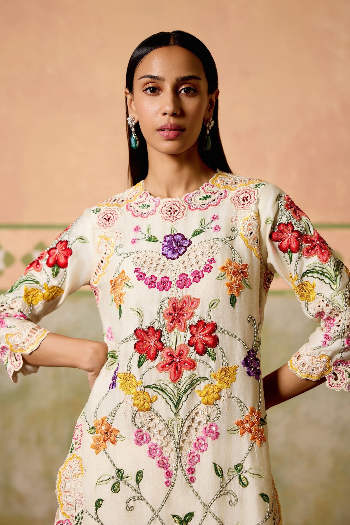 Ivory Floral Threadwork Kurta Set