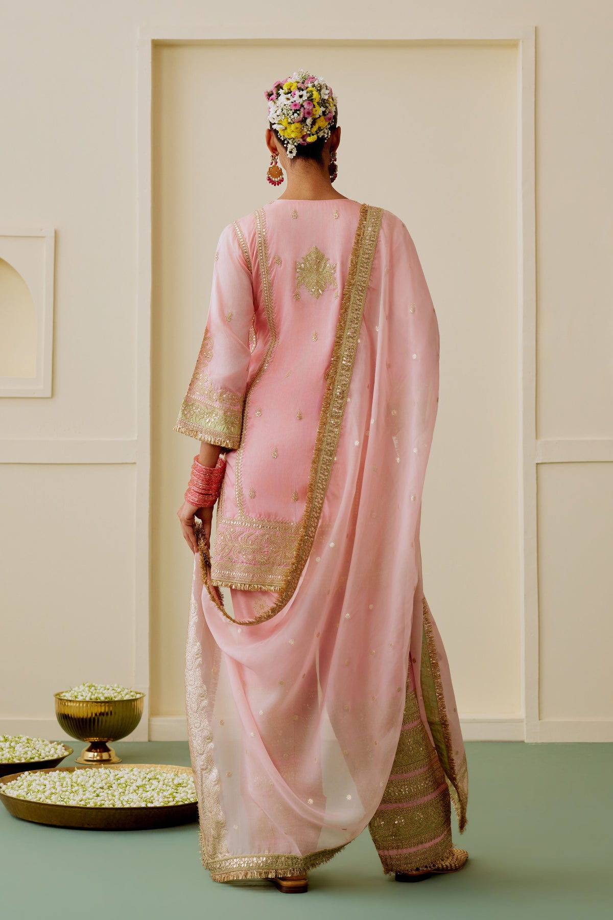 Evaara Kurta Set