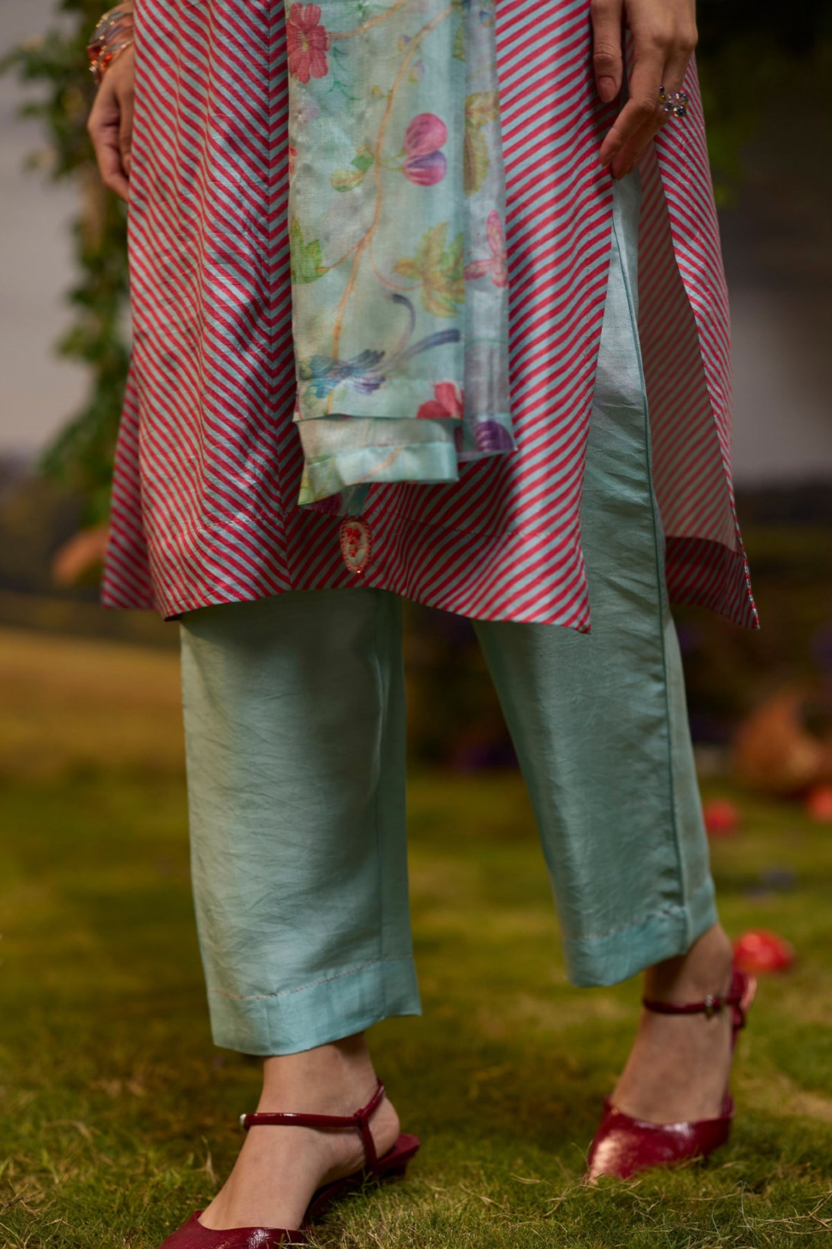 Fig n Fable Blue Dupatta