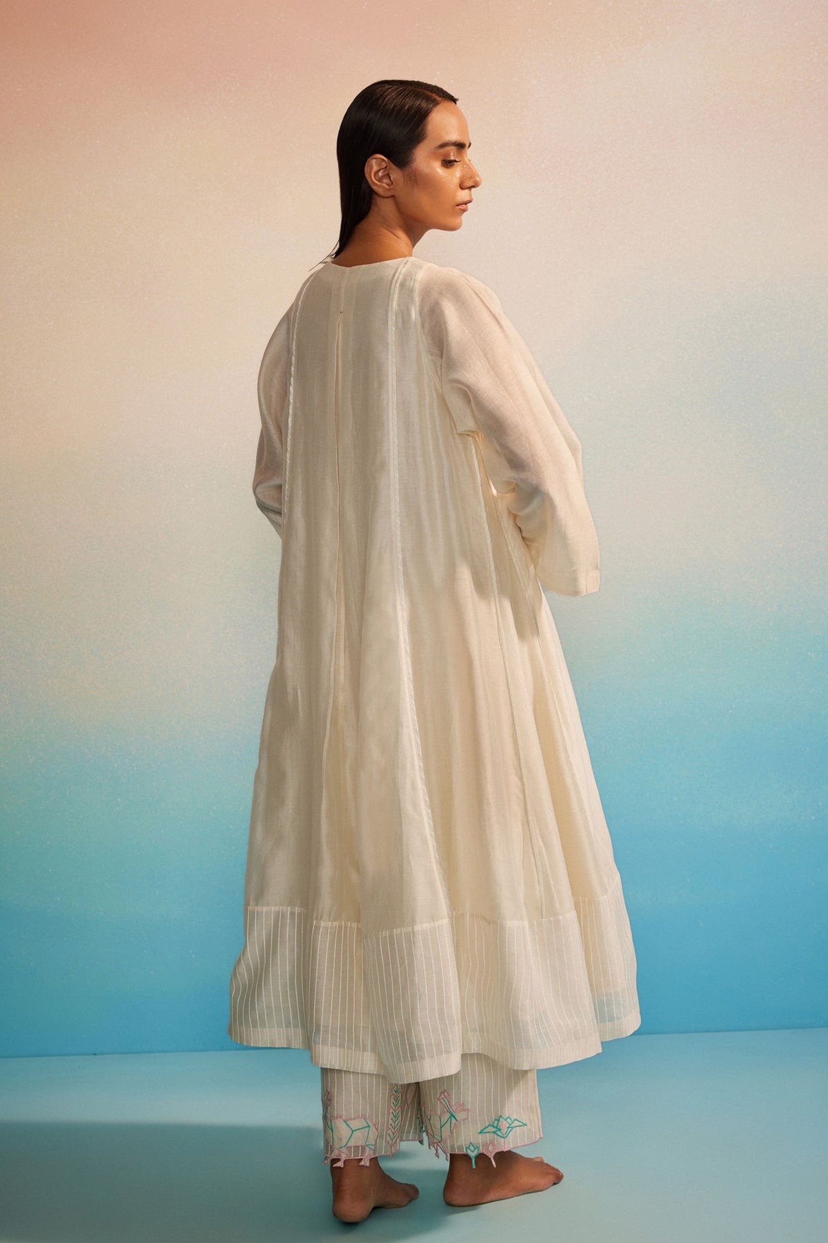 Midori Panelled Kurta With Pants