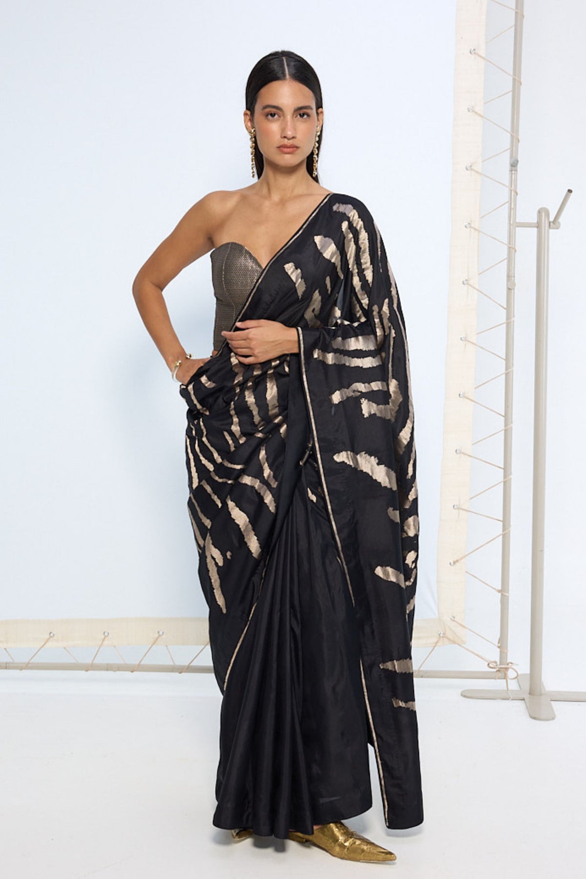Handwoven Noir and Silver Saree