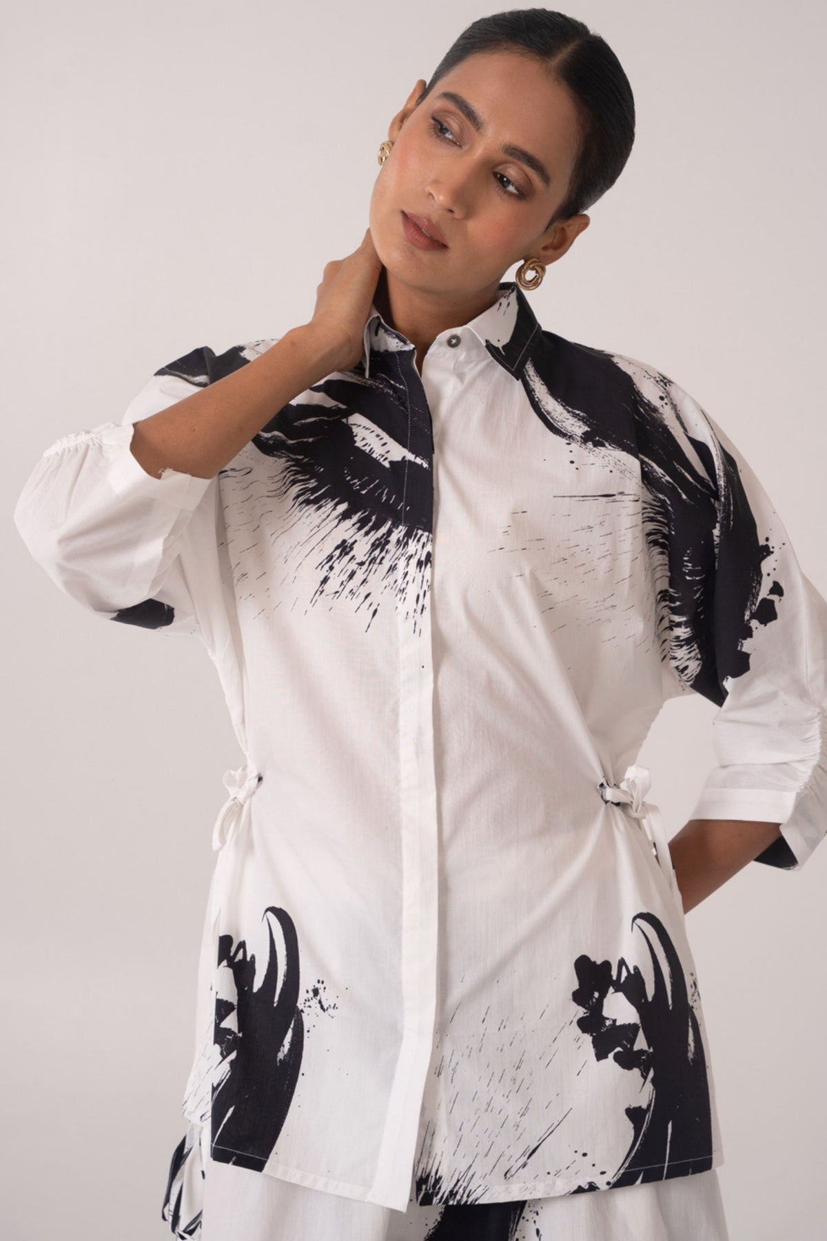 Tone White Black Shirt