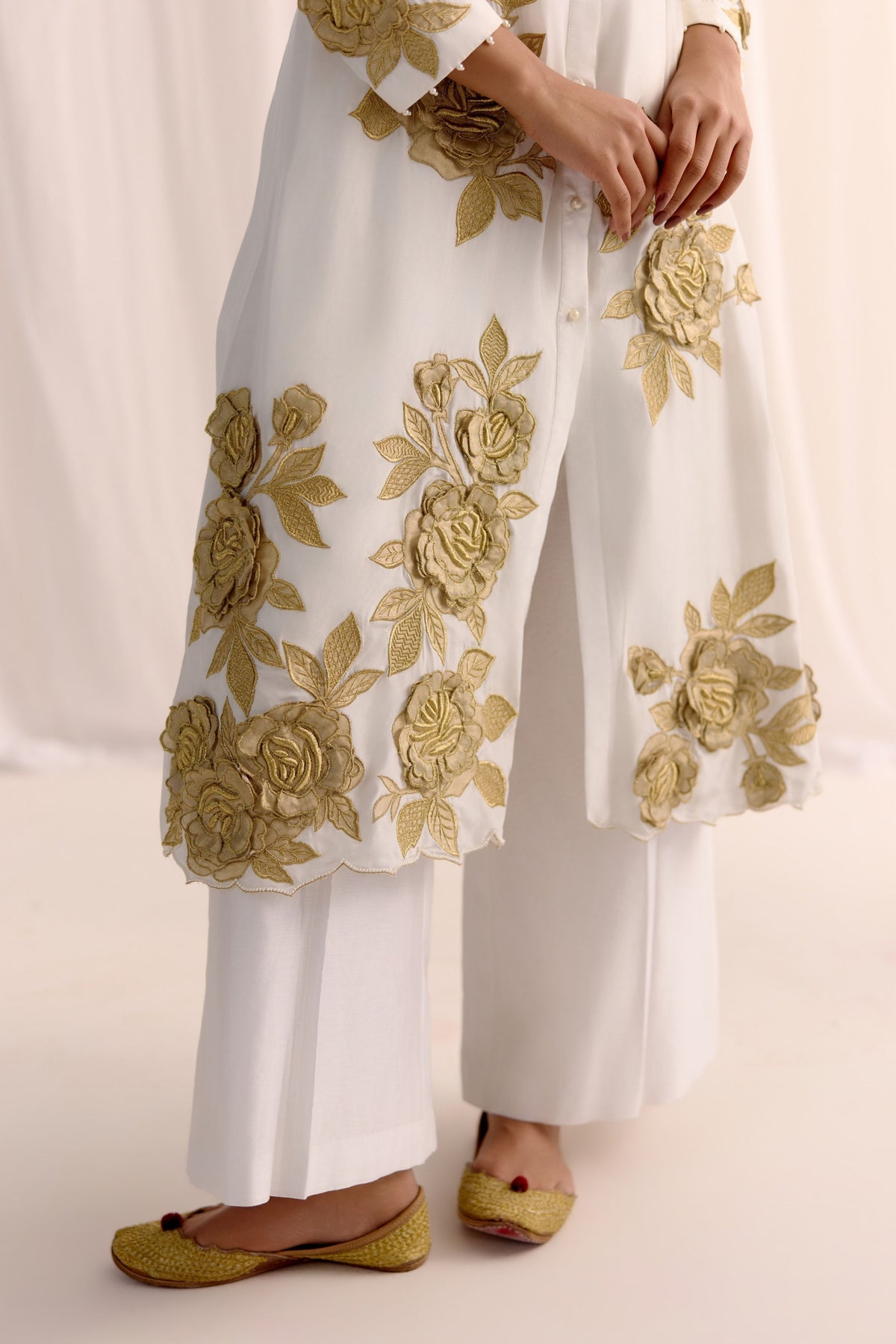 Noor Gulaab Kurta Set