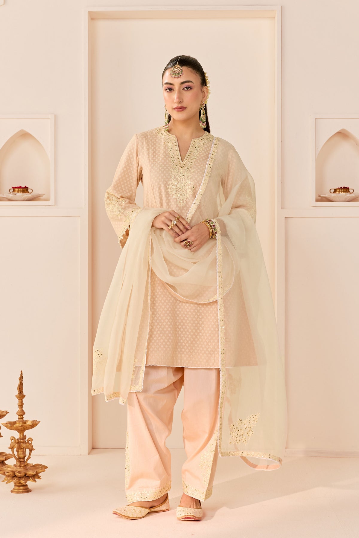 Reem Carnation Pink Short Choga Set