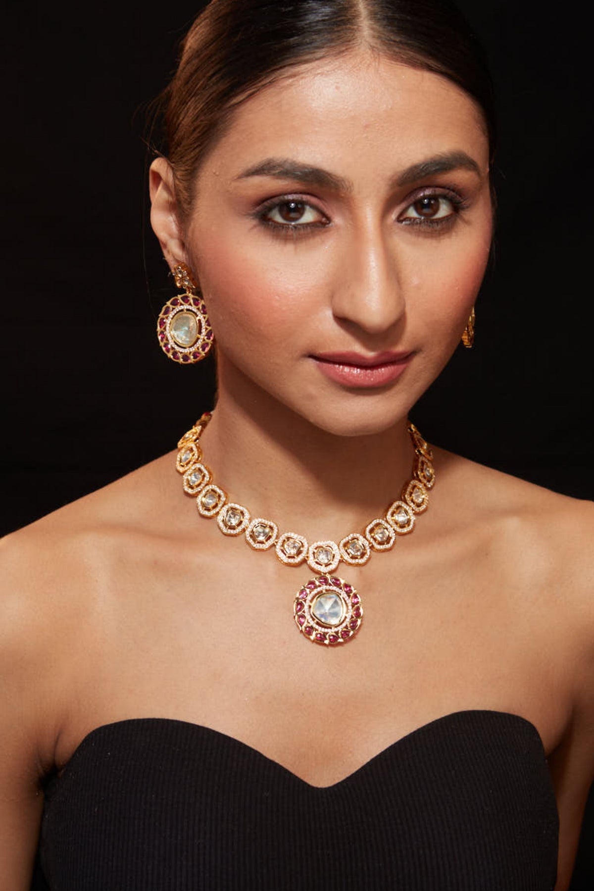 Red Stone Necklace Set