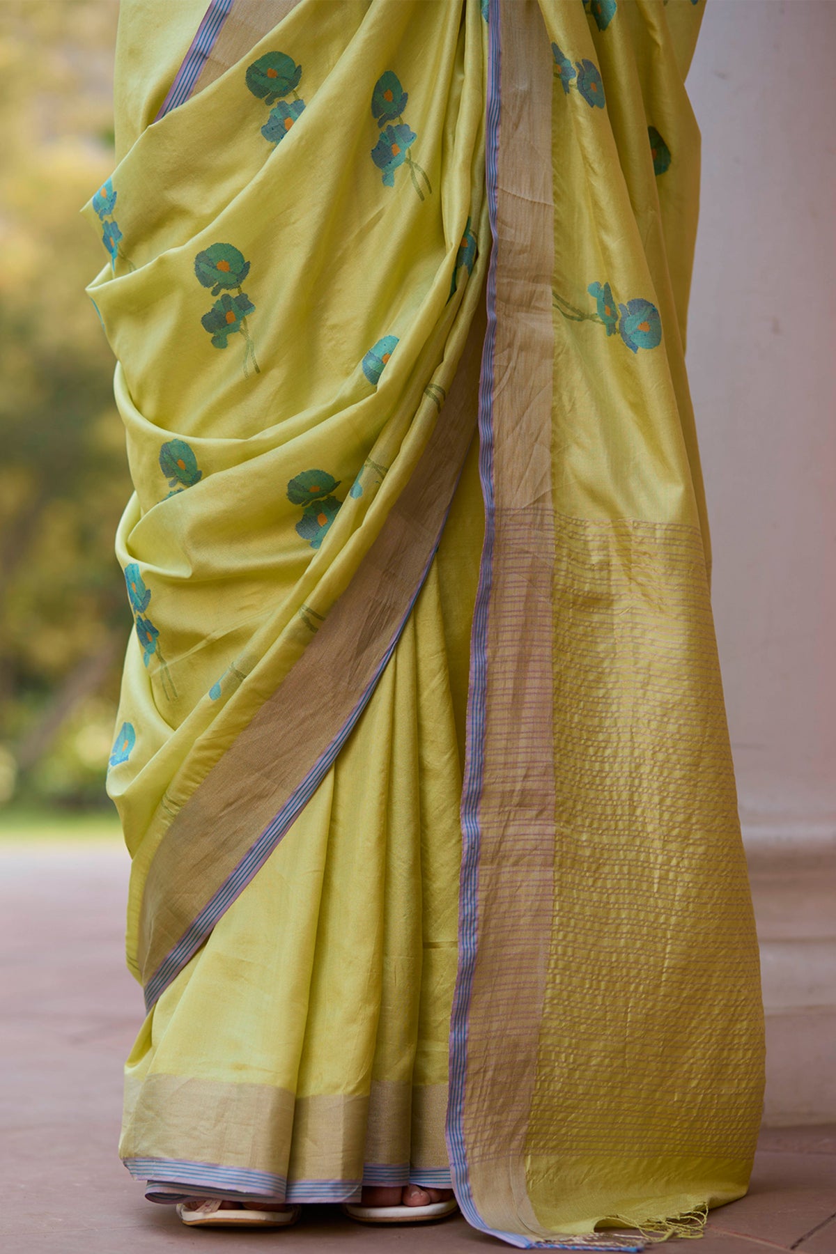 Grassling Jamdani Saree