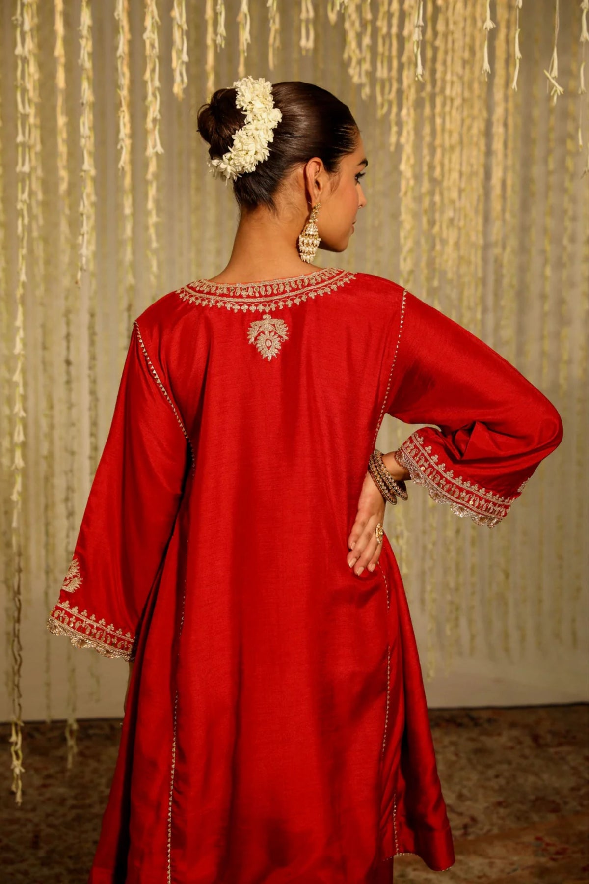 Mehreen Red Kurta Set