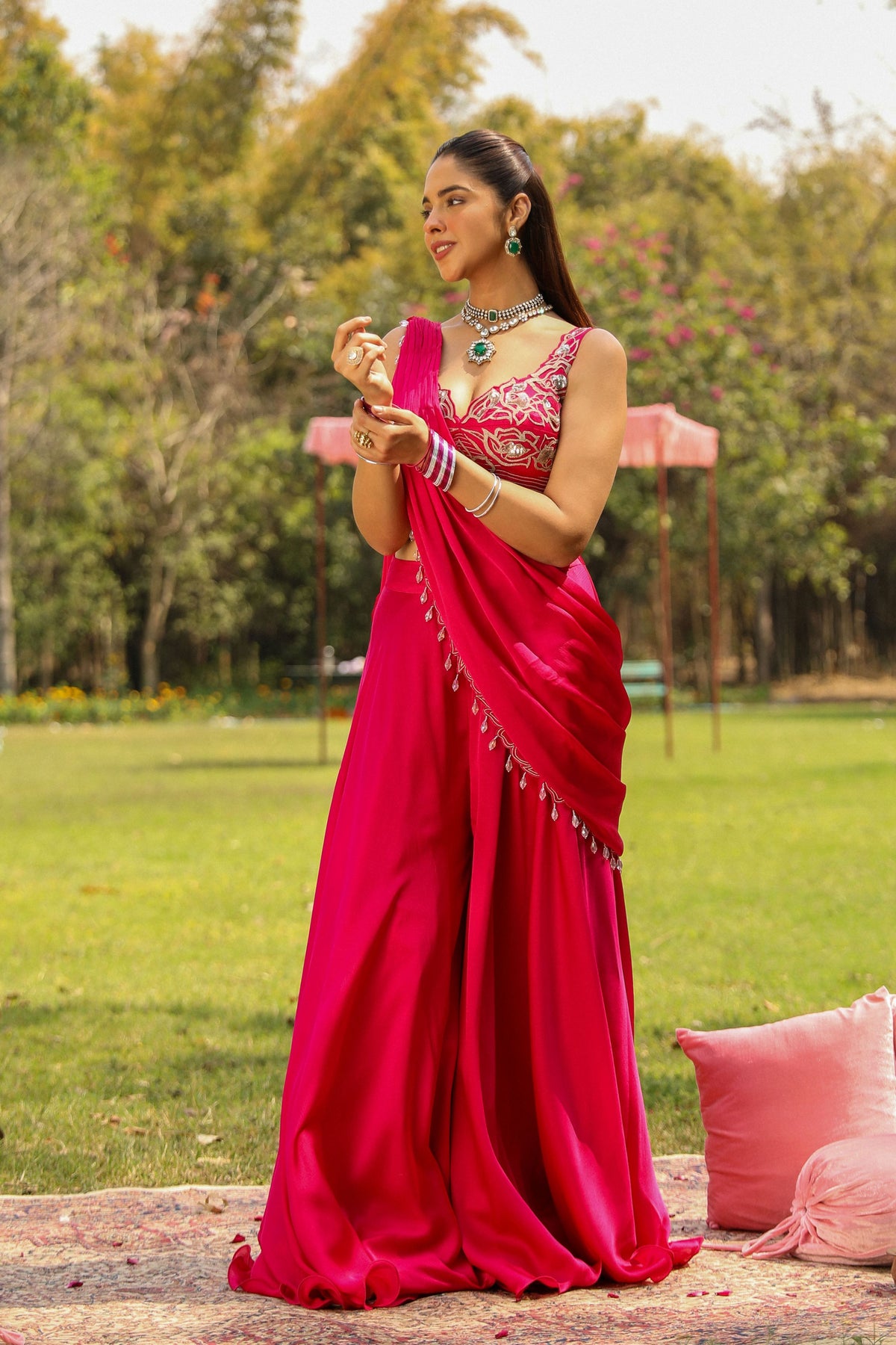 Karishma Rani Pink Drape Saree