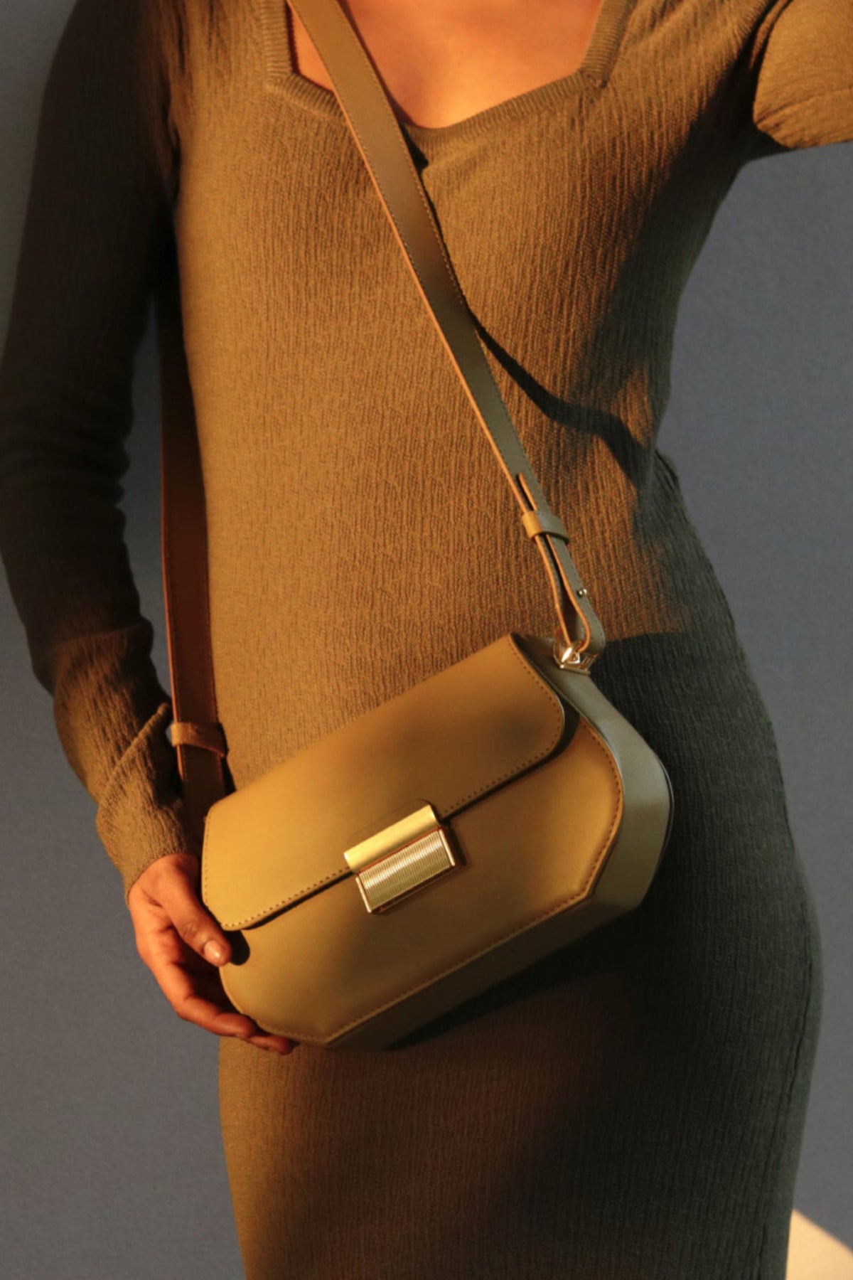Ochre Della Shoulder Bag