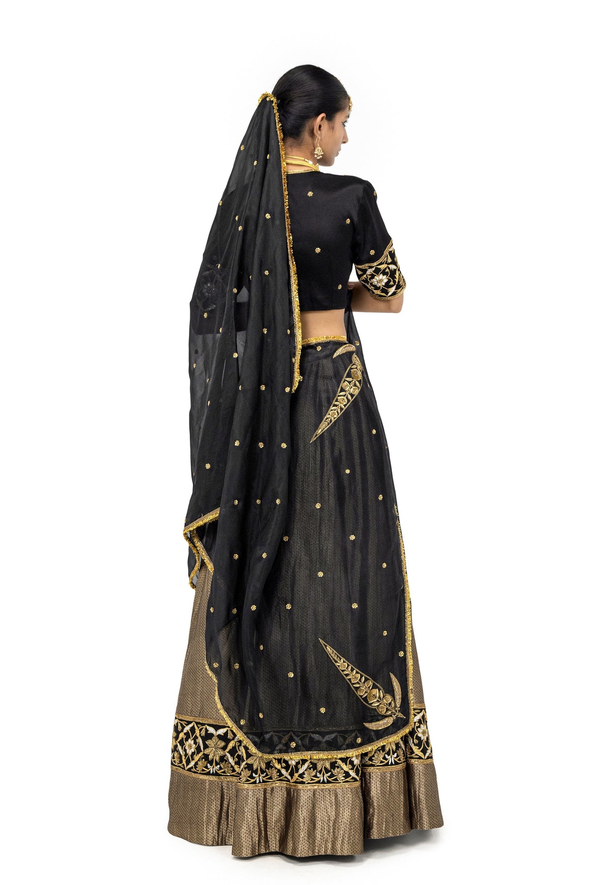 Hemolai Black Dupatta